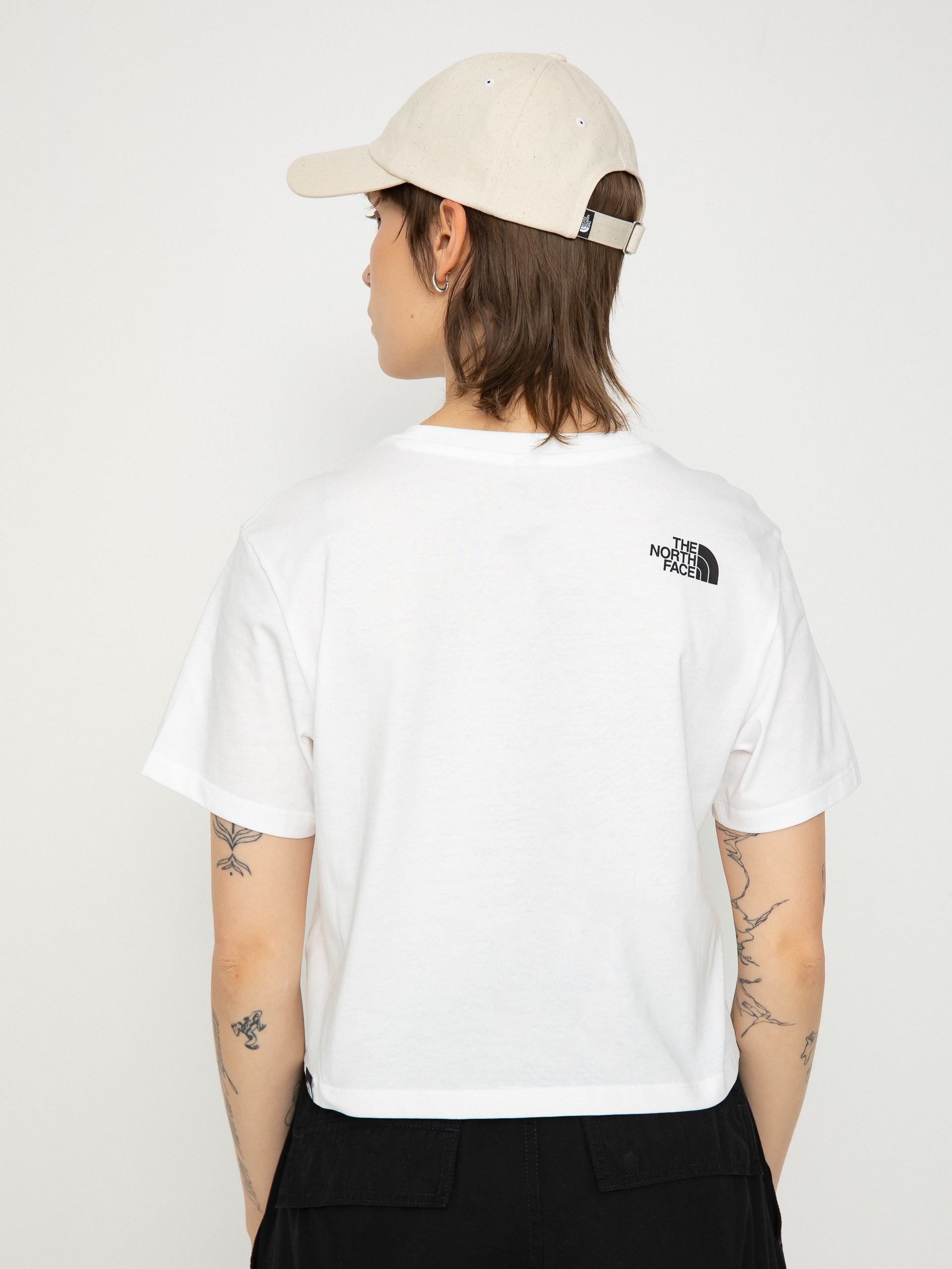 T-shirt The North Face Simple Dome Cropped Slim Wmn (tnf white)