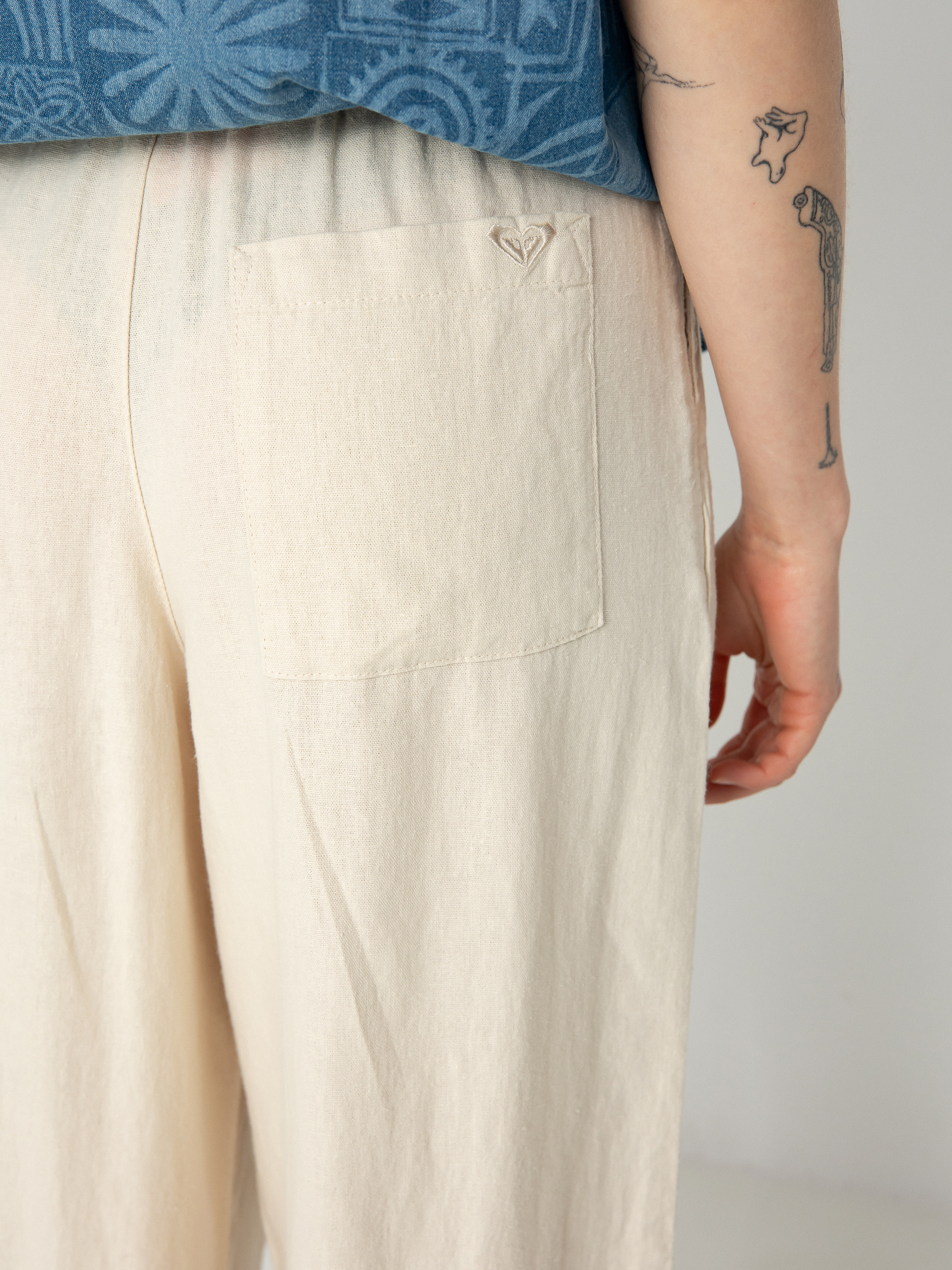 Spodnie Roxy Lekeitio Break Mid Pant Wmn (tapioca)