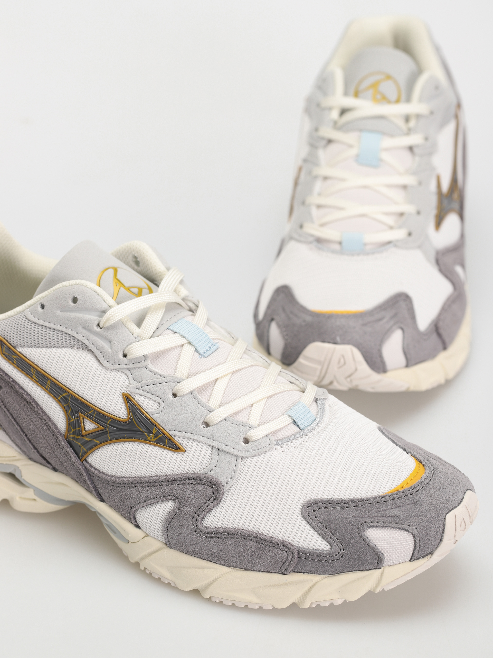 Buty Mizuno Wave Rider 10 (nimbus cloud/black oyster/quiet shade)