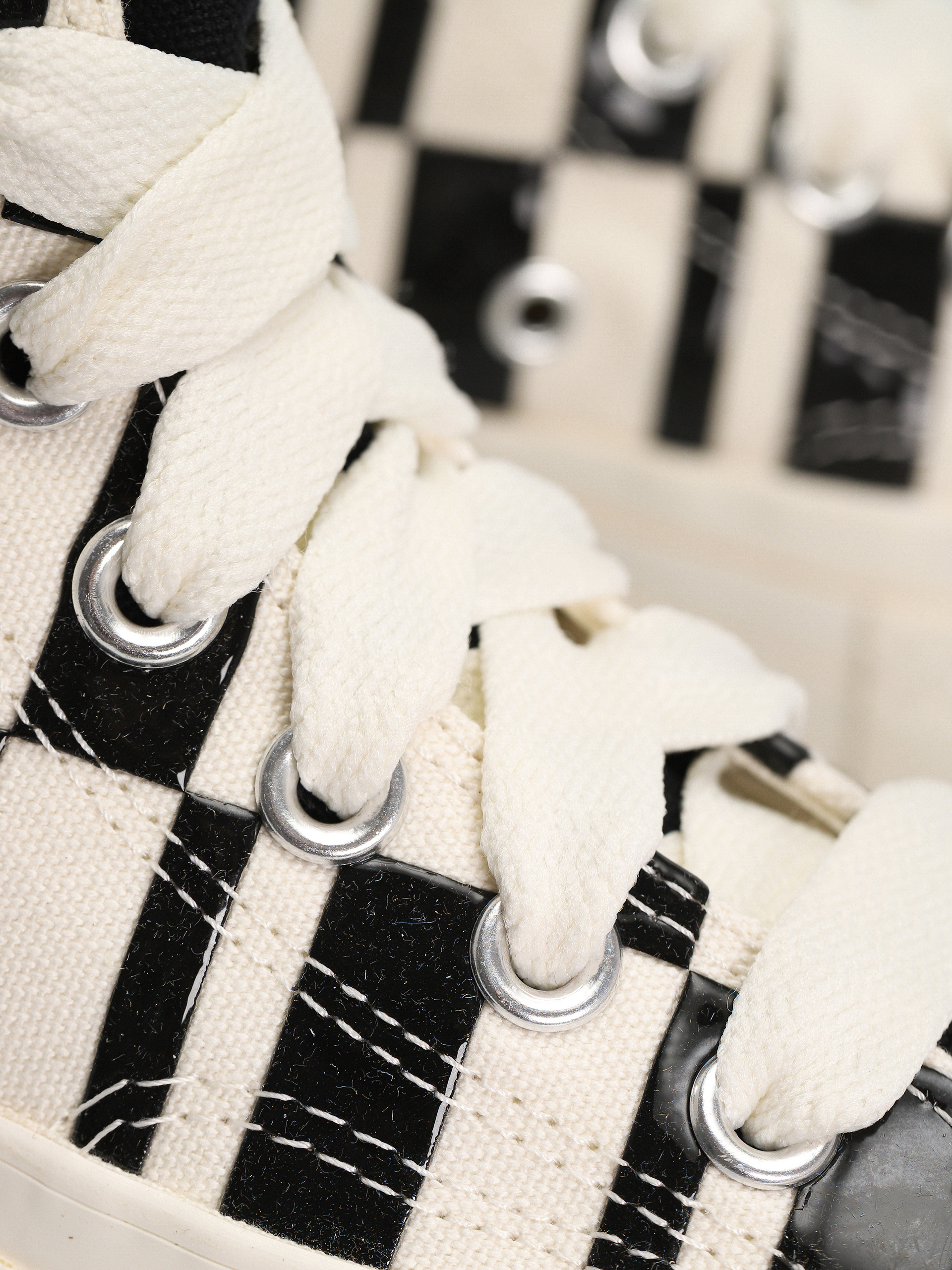 Trampki Converse Chuck 70 Hi (off white/black)