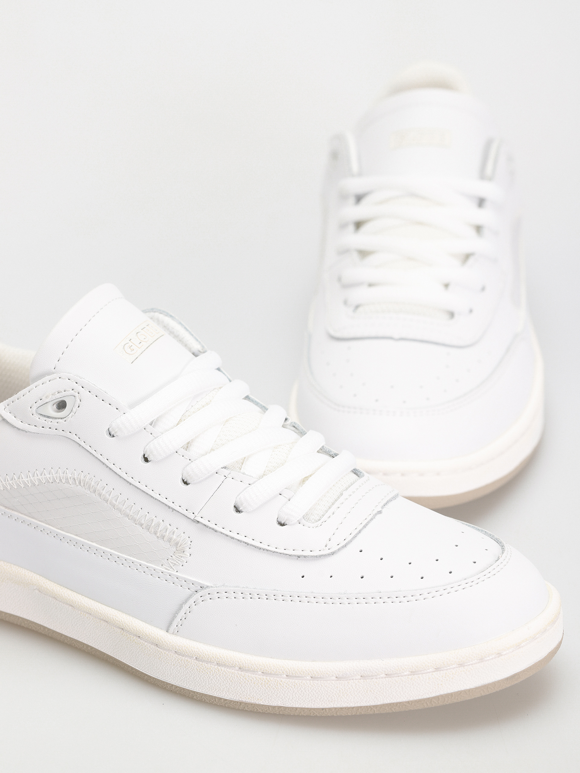 Buty Globe Holand (white/off white)