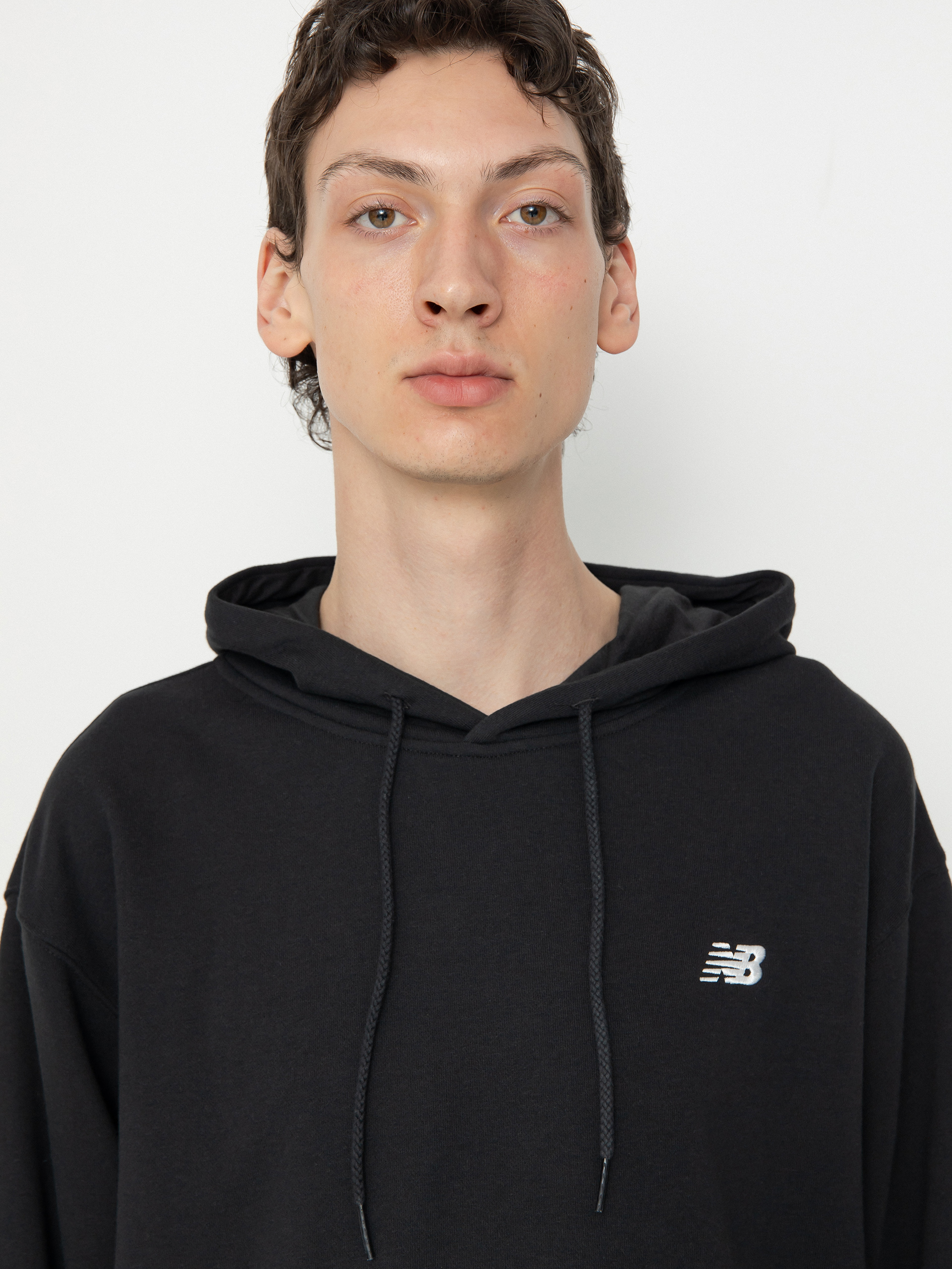 Bluza z kapturem New Balance Small Logo French Terry HD (black)