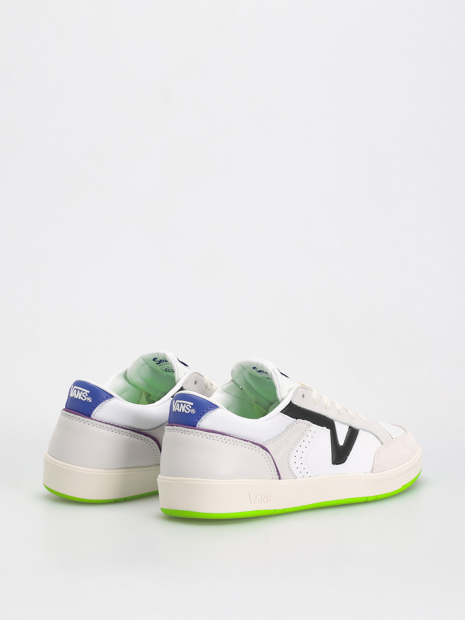 Buty Vans Lowland Cc Jmp R (multi sport true white/multi)