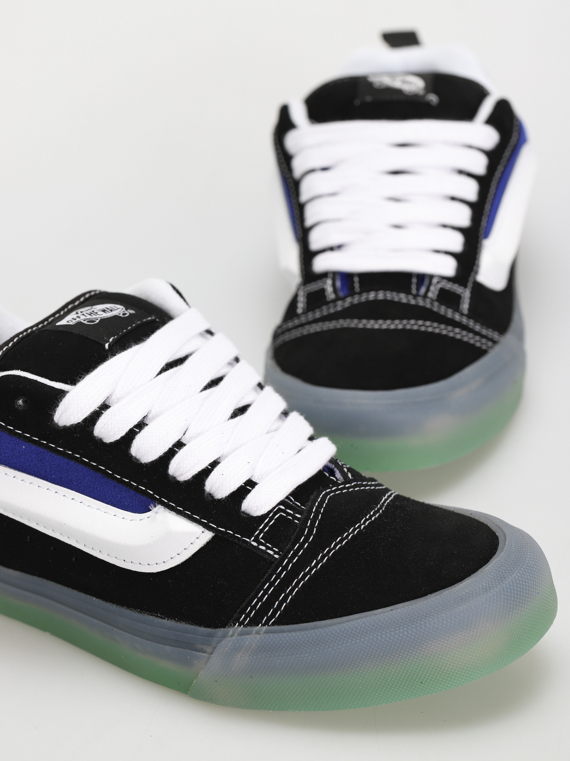 Buty Vans Knu Skool (translucent black/blue)