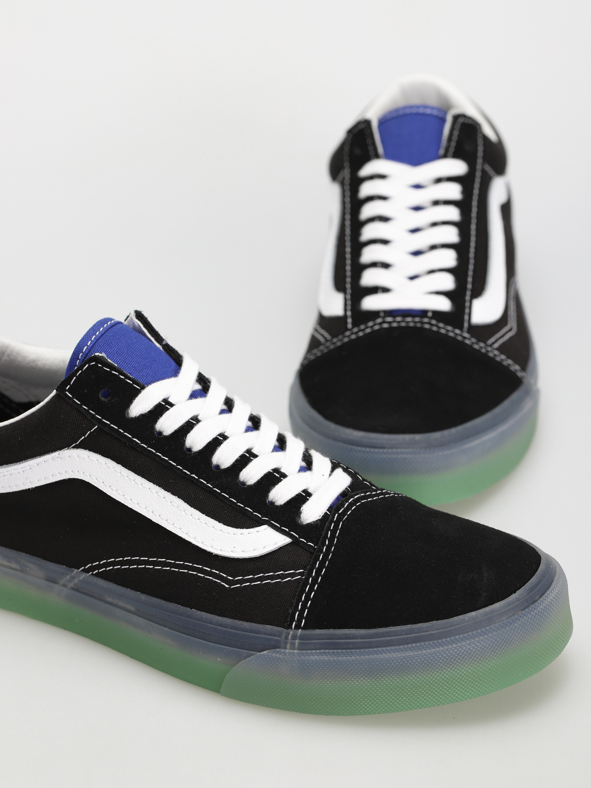 Buty Vans Old Skool (translucent black/blue)