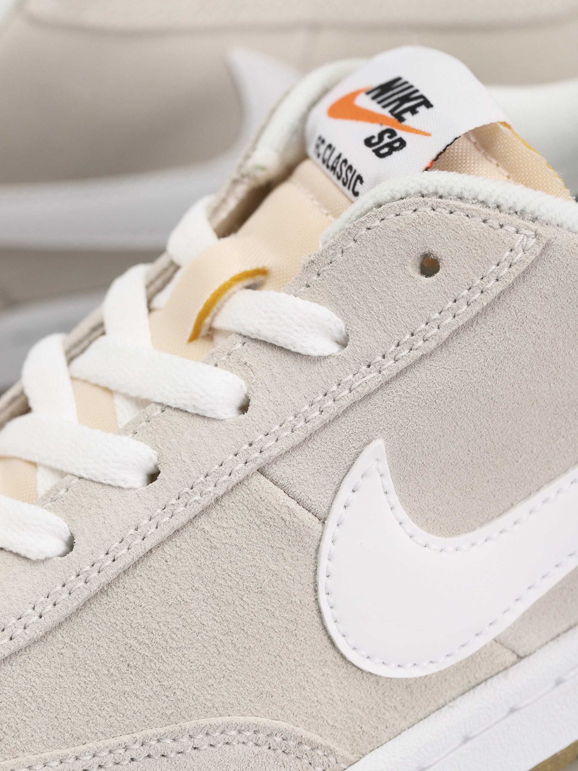 Buty Nike SB Sb Fc Classic (summit white/summit white white)