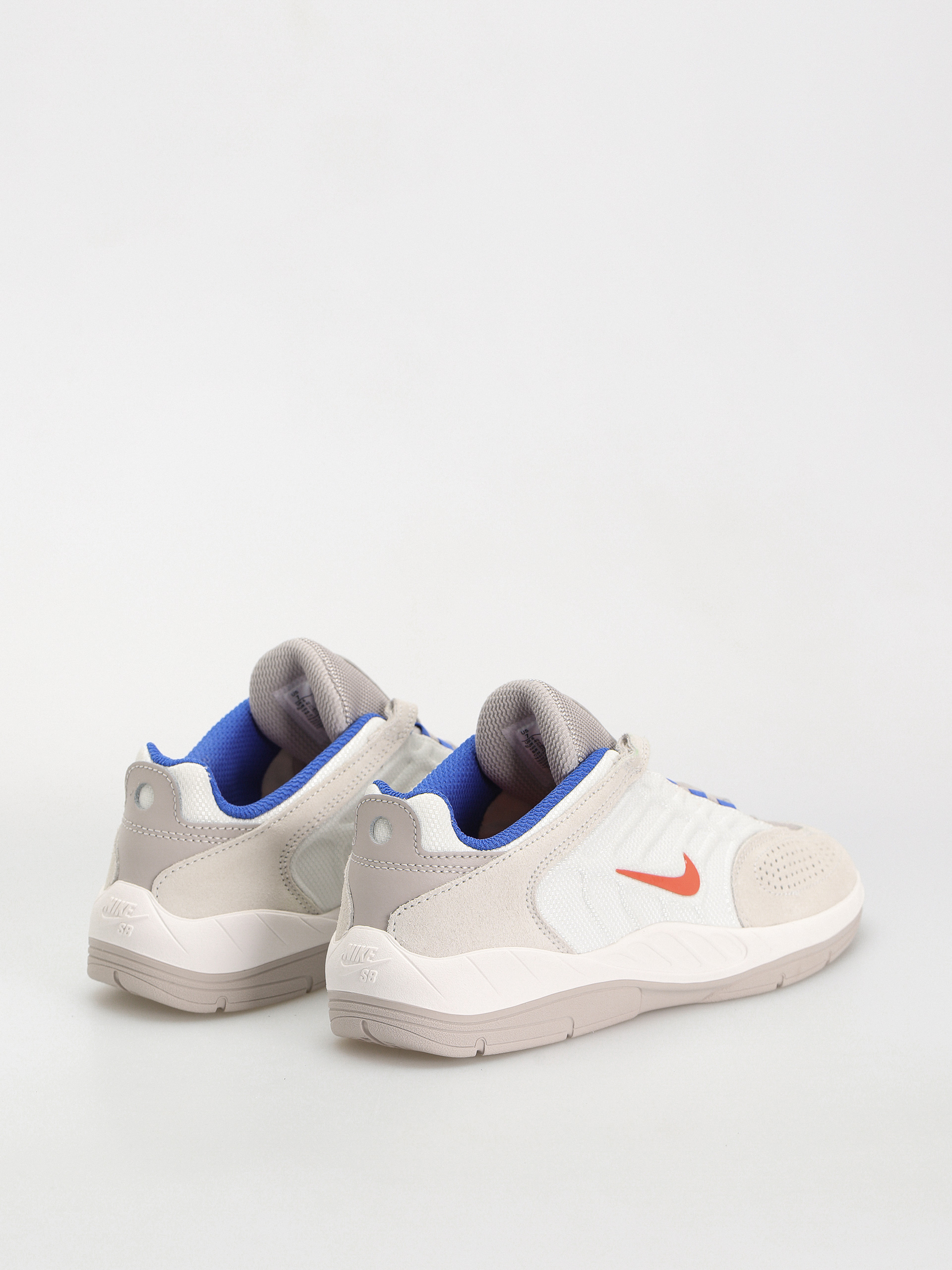 Buty Nike SB Vertebrae (summit white/cosmic clay platinum tint)
