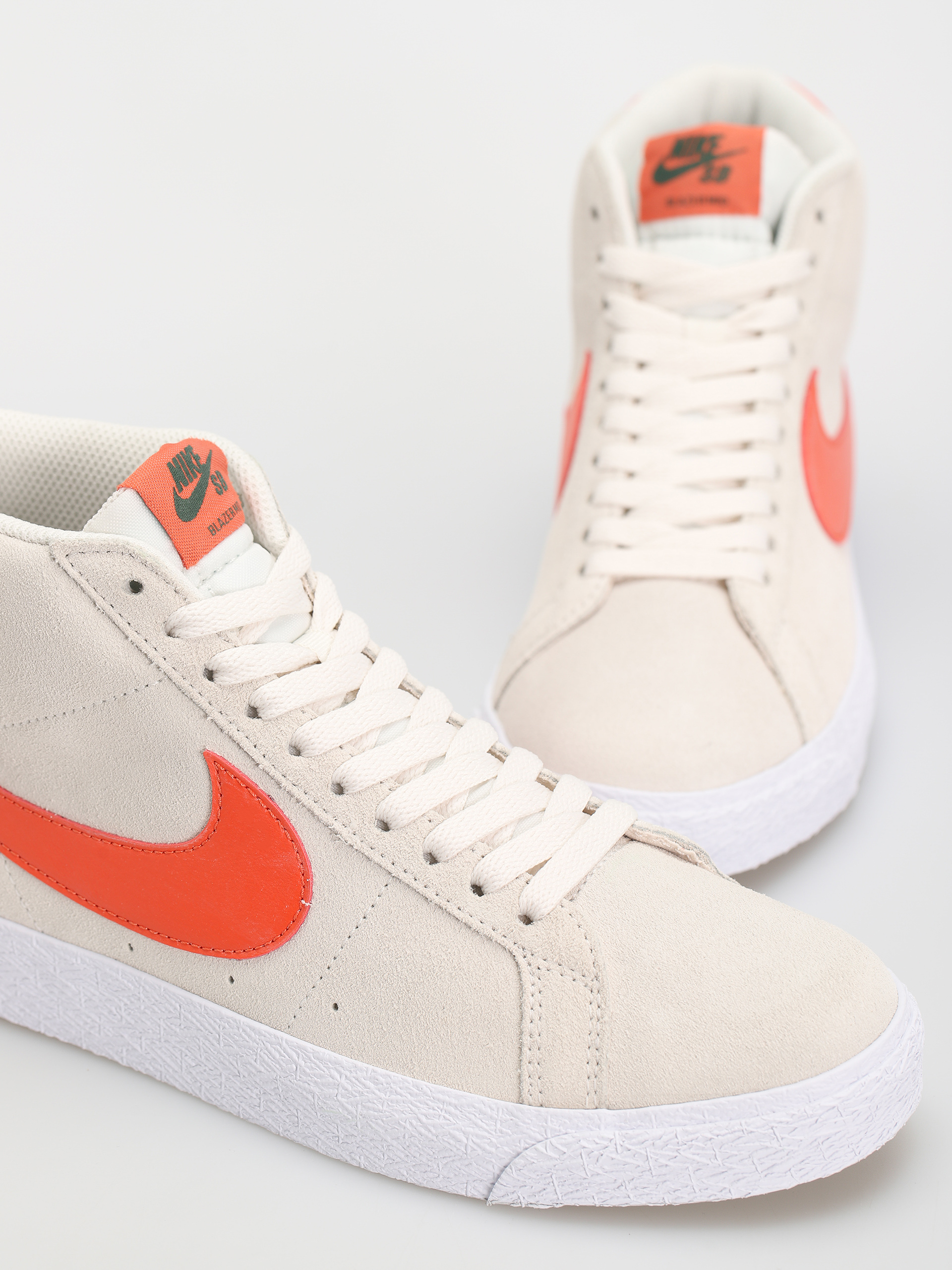 Buty Nike SB Zoom Blazer Mid (phantom/cosmic clay white fir)