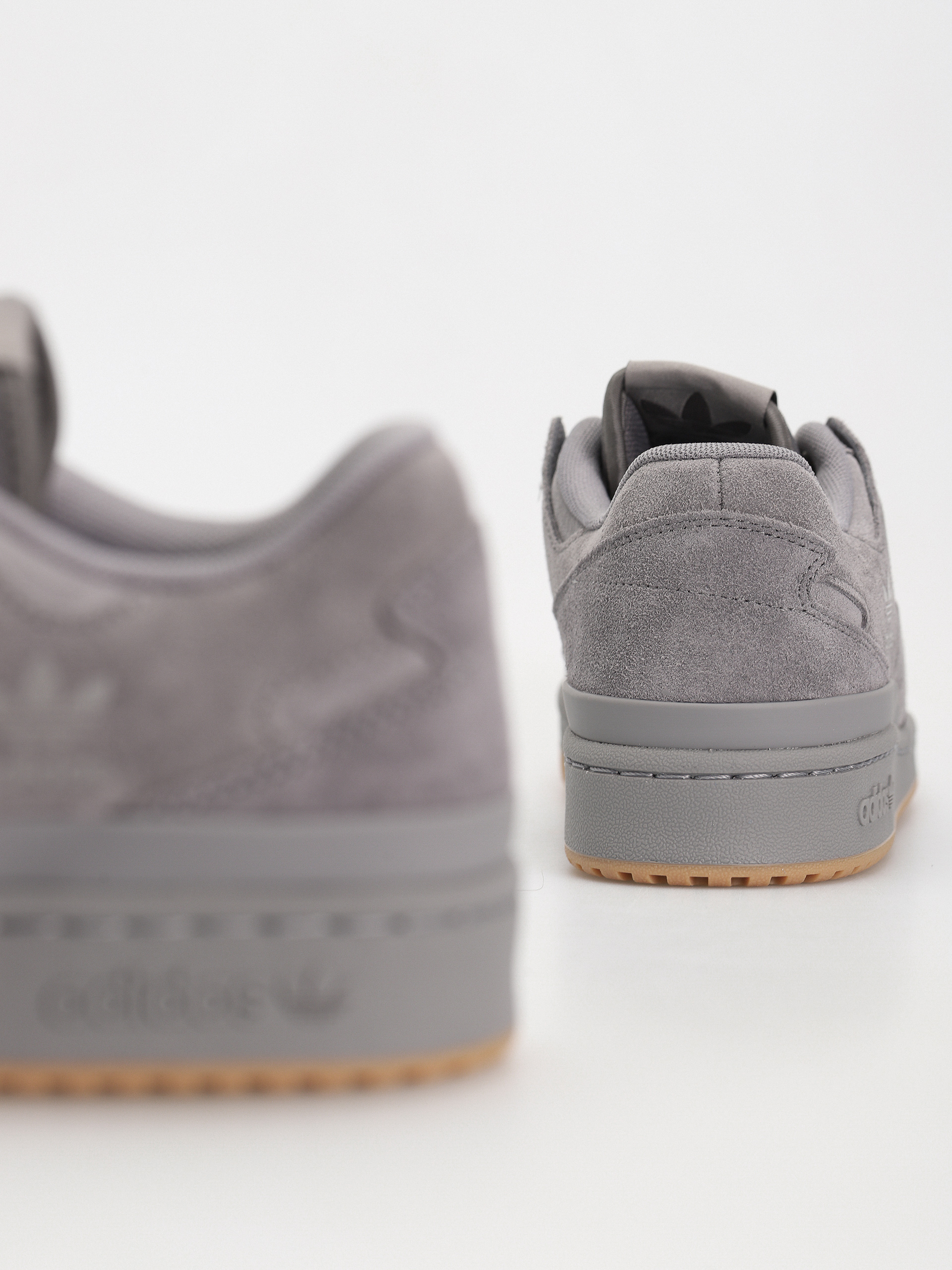 Buty adidas Forum 84 Low ADV (grefou/carbon/grethr)