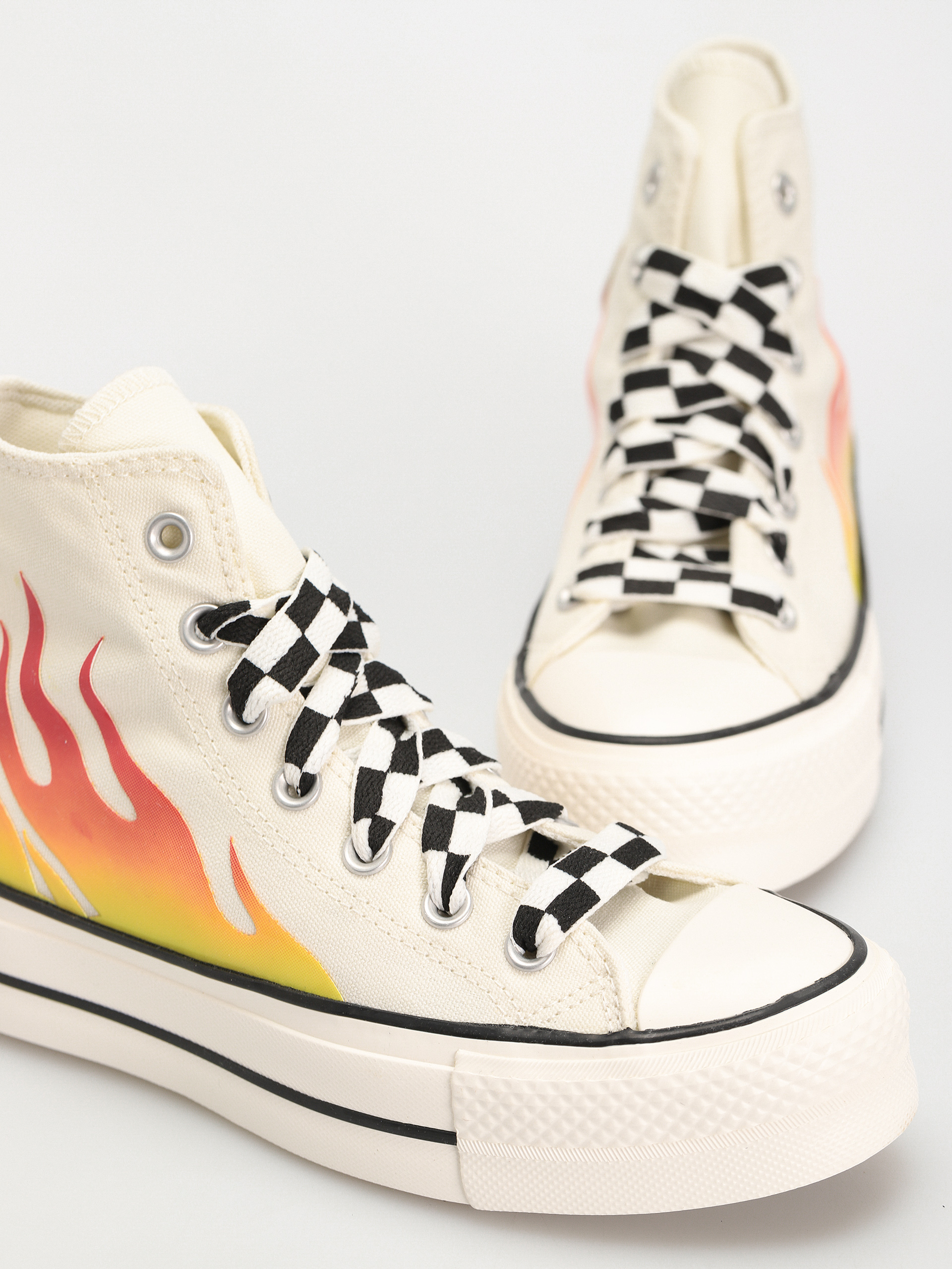 Trampki Converse Chuck Taylor All Star Lift Hi Wmn (flames/off white)