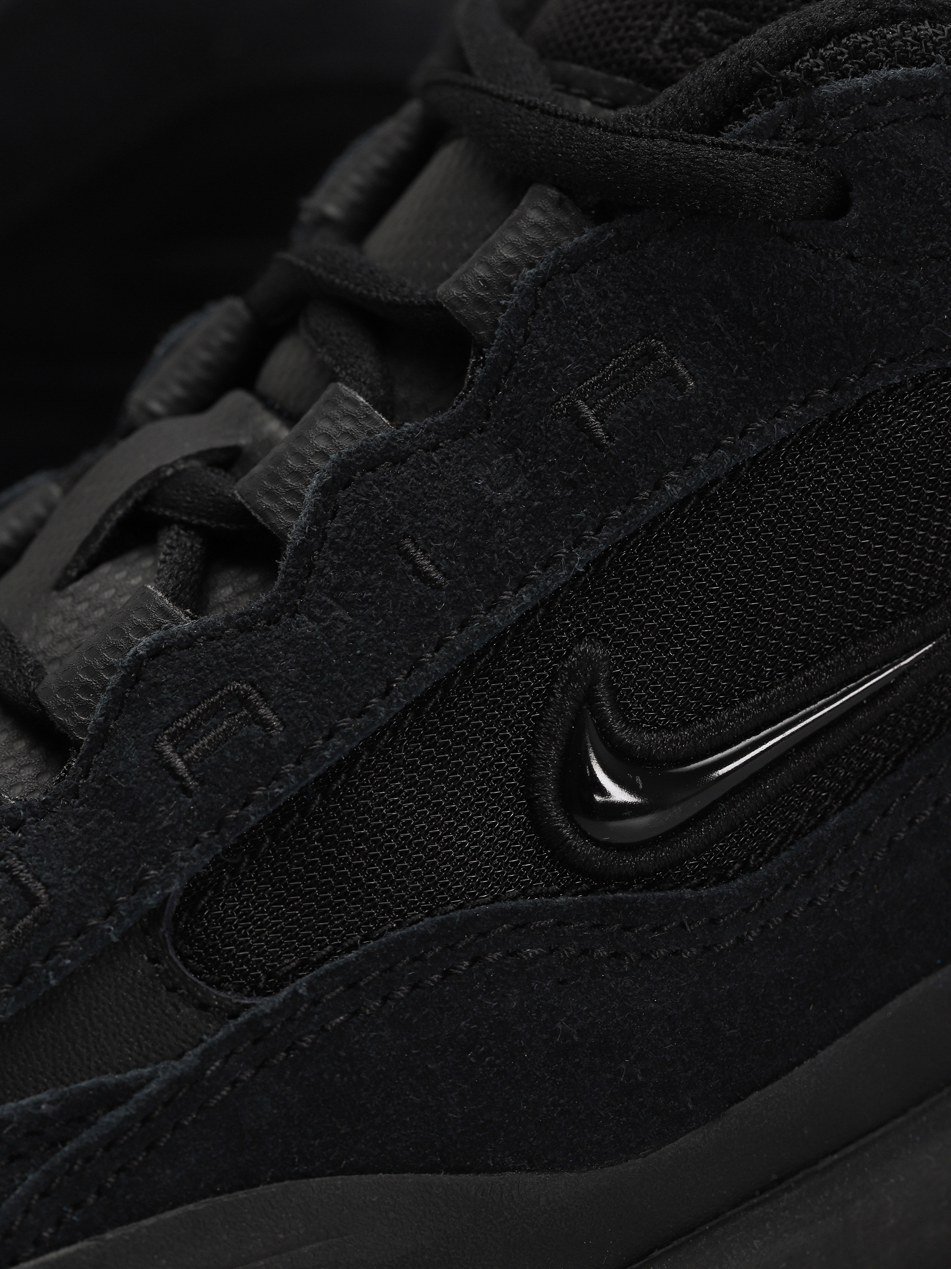 Buty Nike SB Air Max Ishod (black/black anthracite black)