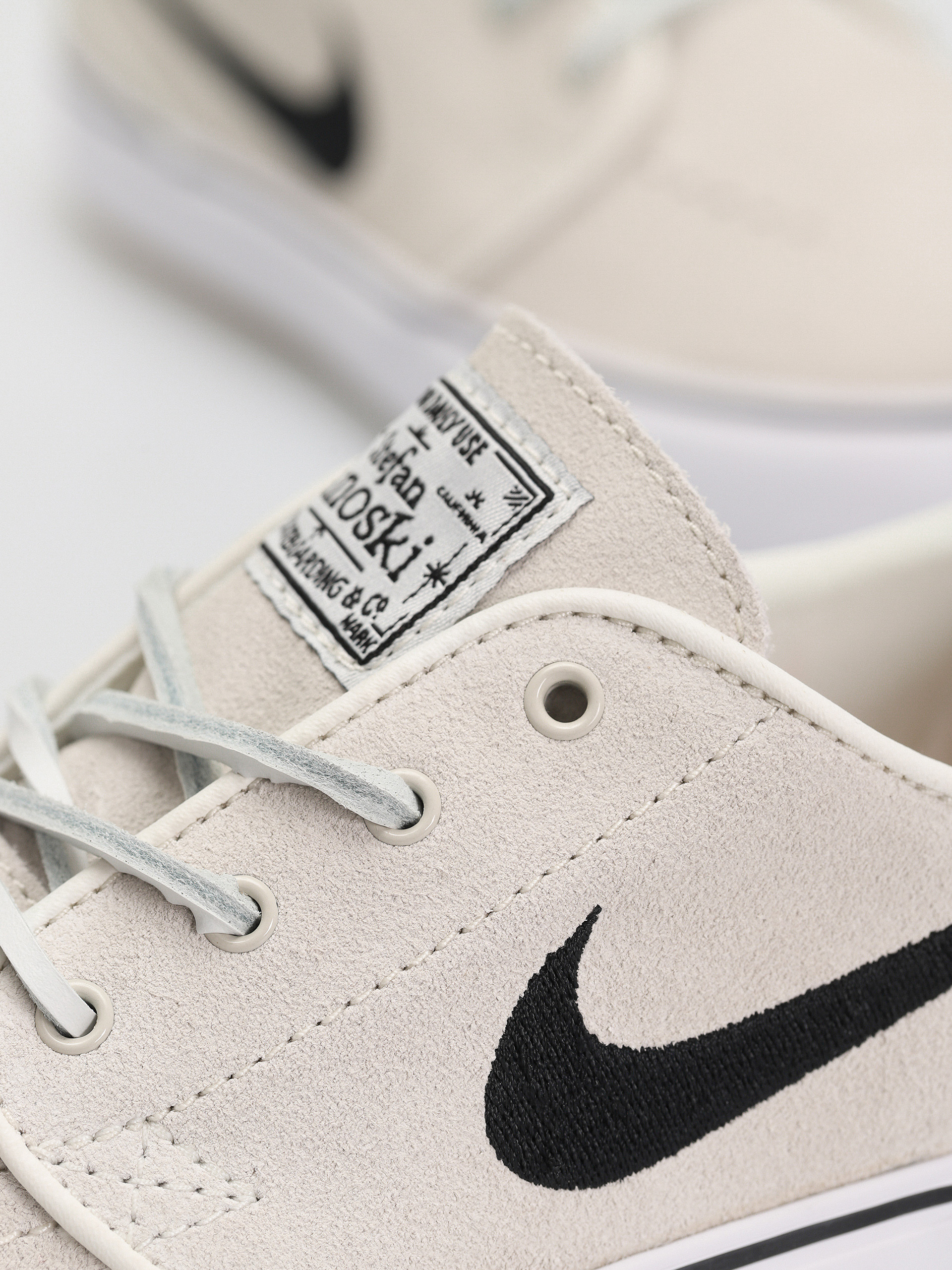 Buty Nike SB Zoom Janoski Og+ (summit white/black summit white white)