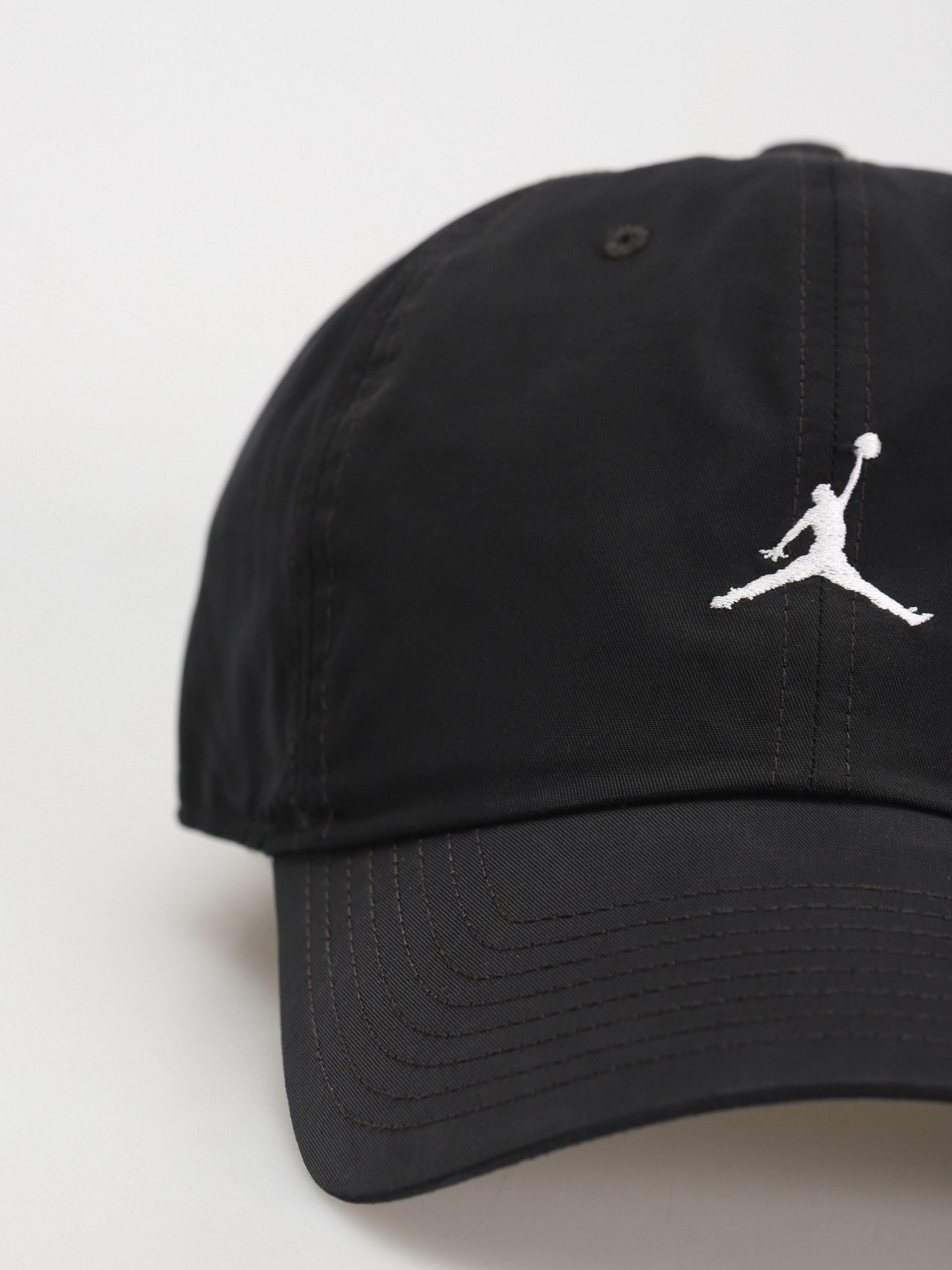 Czapka z daszkiem Nike SB Club Cap (black/black/white)