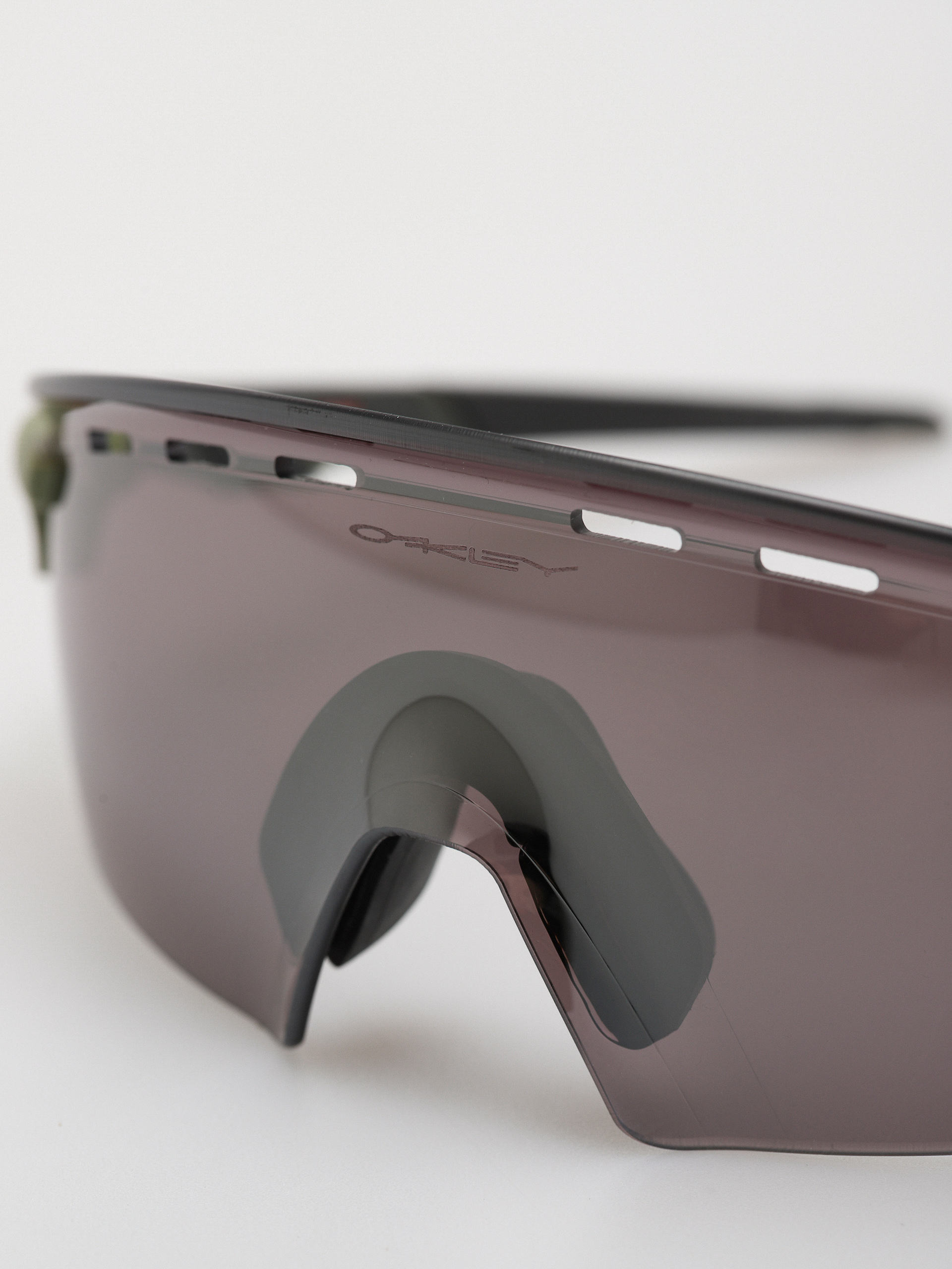 Okulary przeciwsłoneczne Oakley Encoder Strike V (frnswrl w / prizmrdblk)