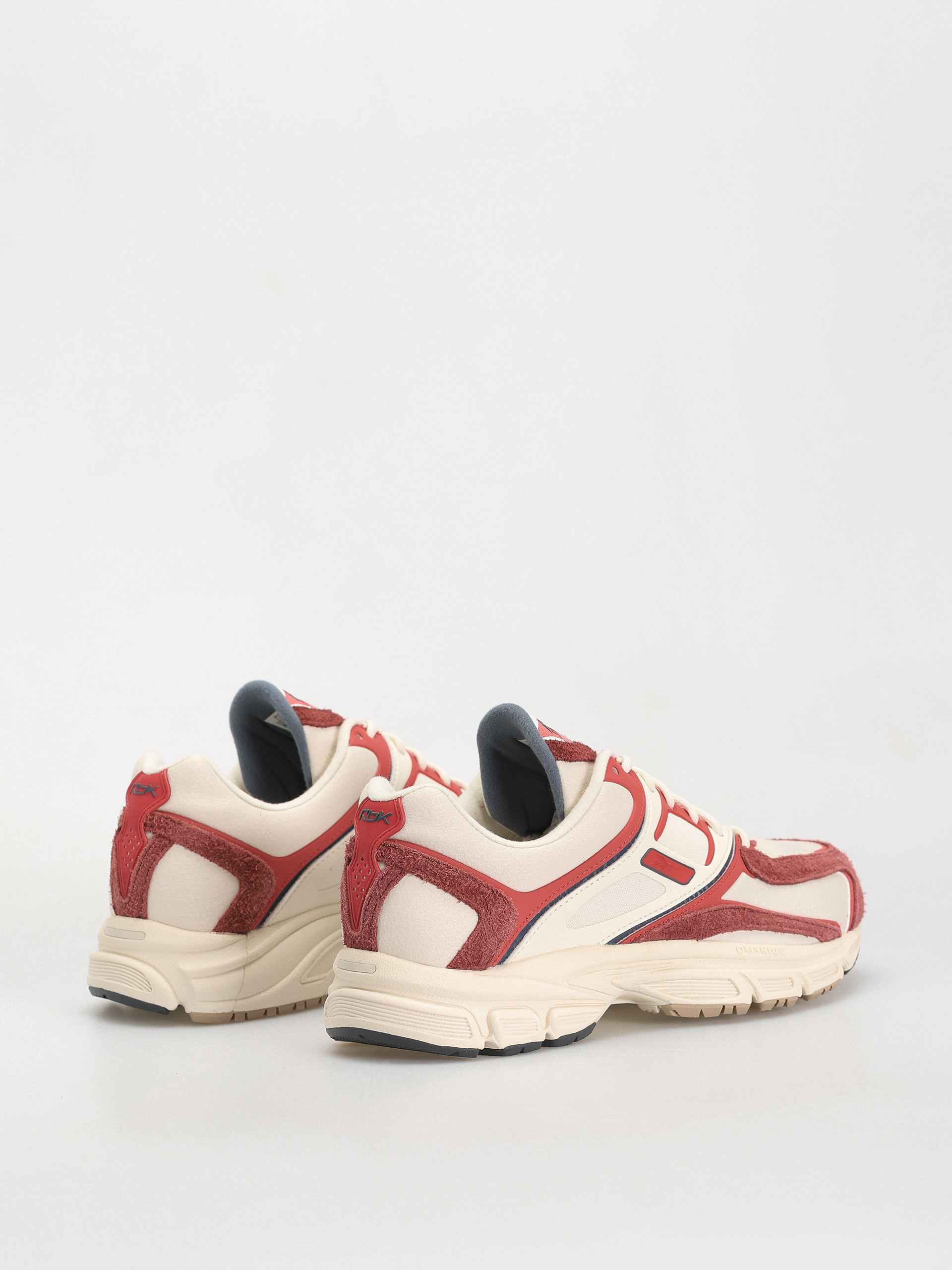 Buty Reebok Rbk Premier Trinity (vntgchlk/rggdmarn/rylslt)