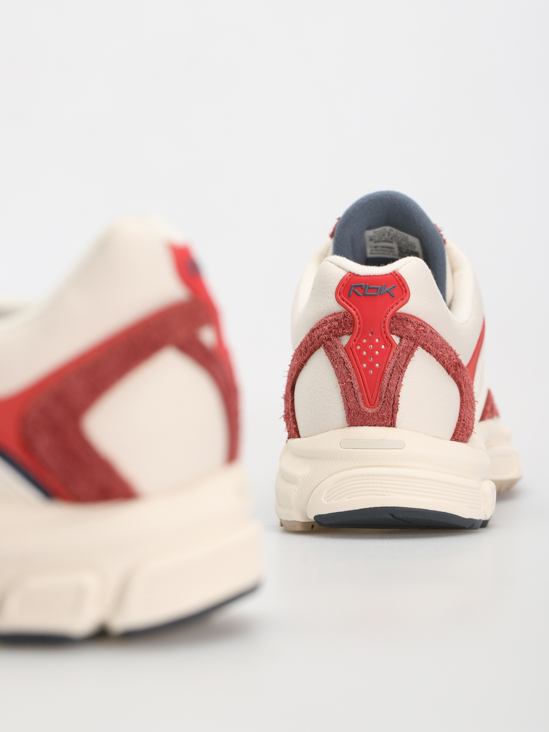 Buty Reebok Rbk Premier Trinity (vntgchlk/rggdmarn/rylslt)