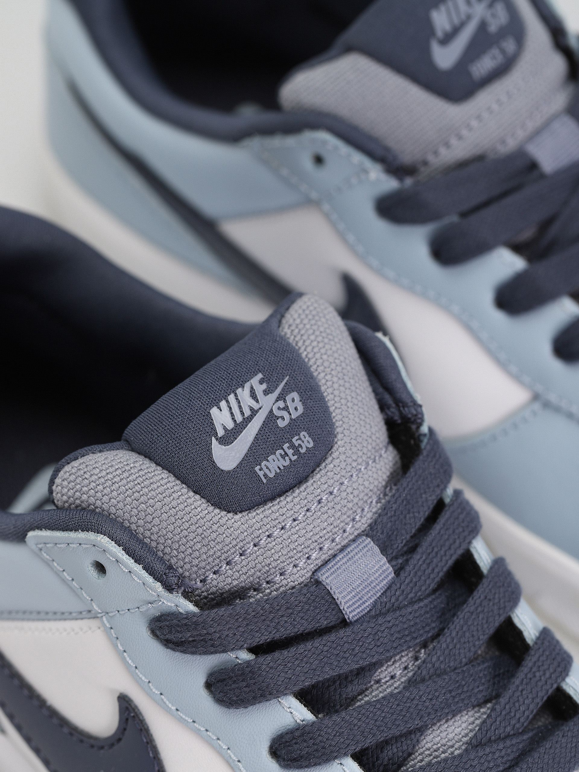 Buty Nike SB Force 58 Prm L (white/thunder blue white ashen slate)