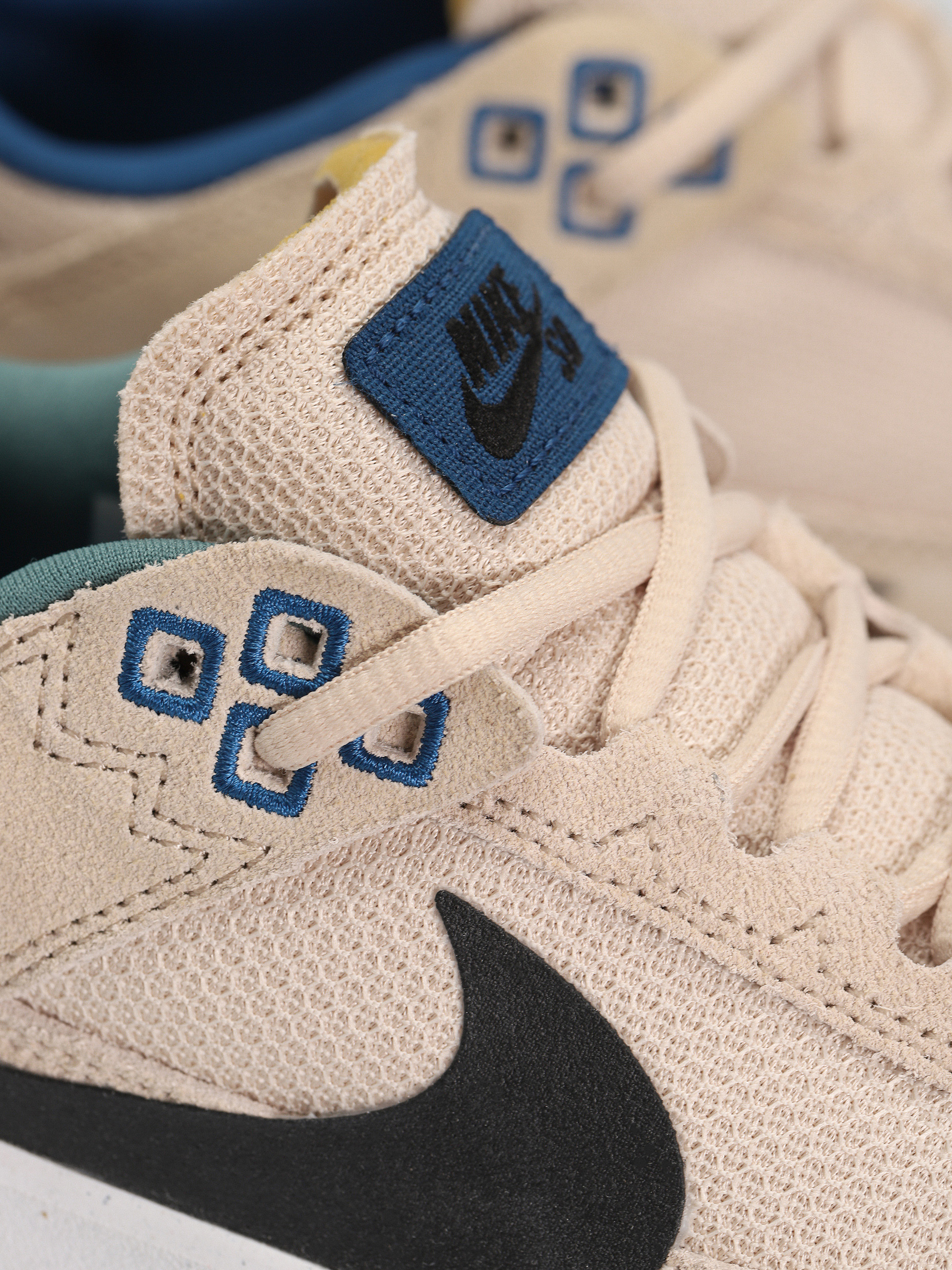 Buty Nike SB Day One JR (sanddrift/black court blue bicoastal)