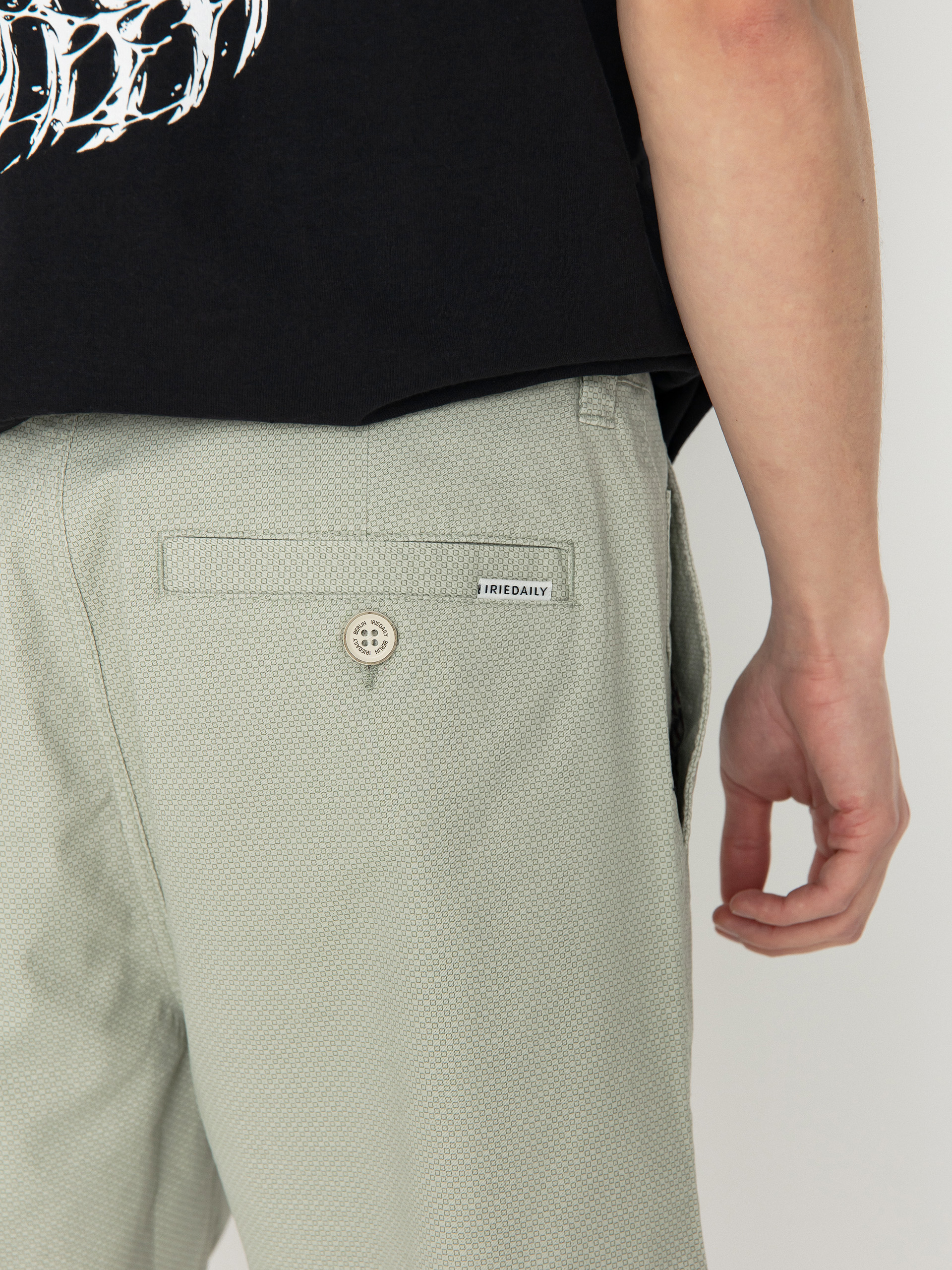 Szorty Iriedaily Love City (light sage)