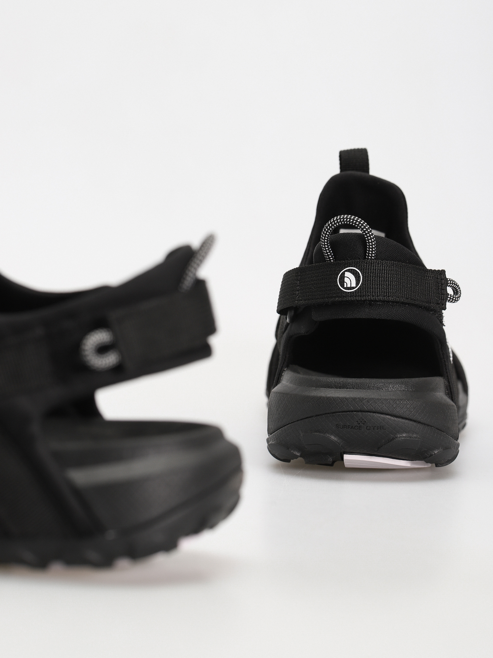 Sandały The North Face Explore Camp Shandal (tnf black/tnf black)