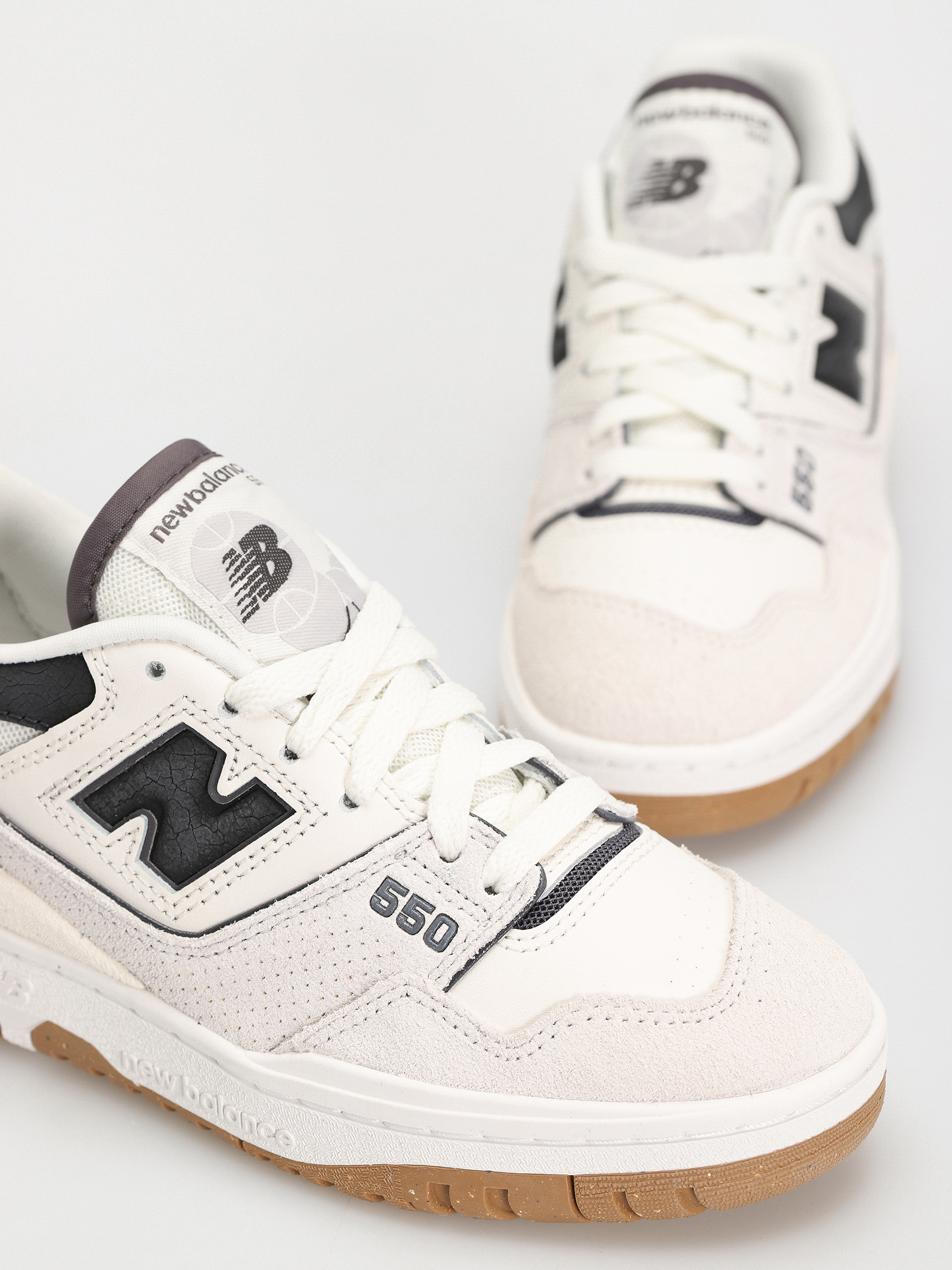 Buty New Balance 550 Wmn (sea salt)