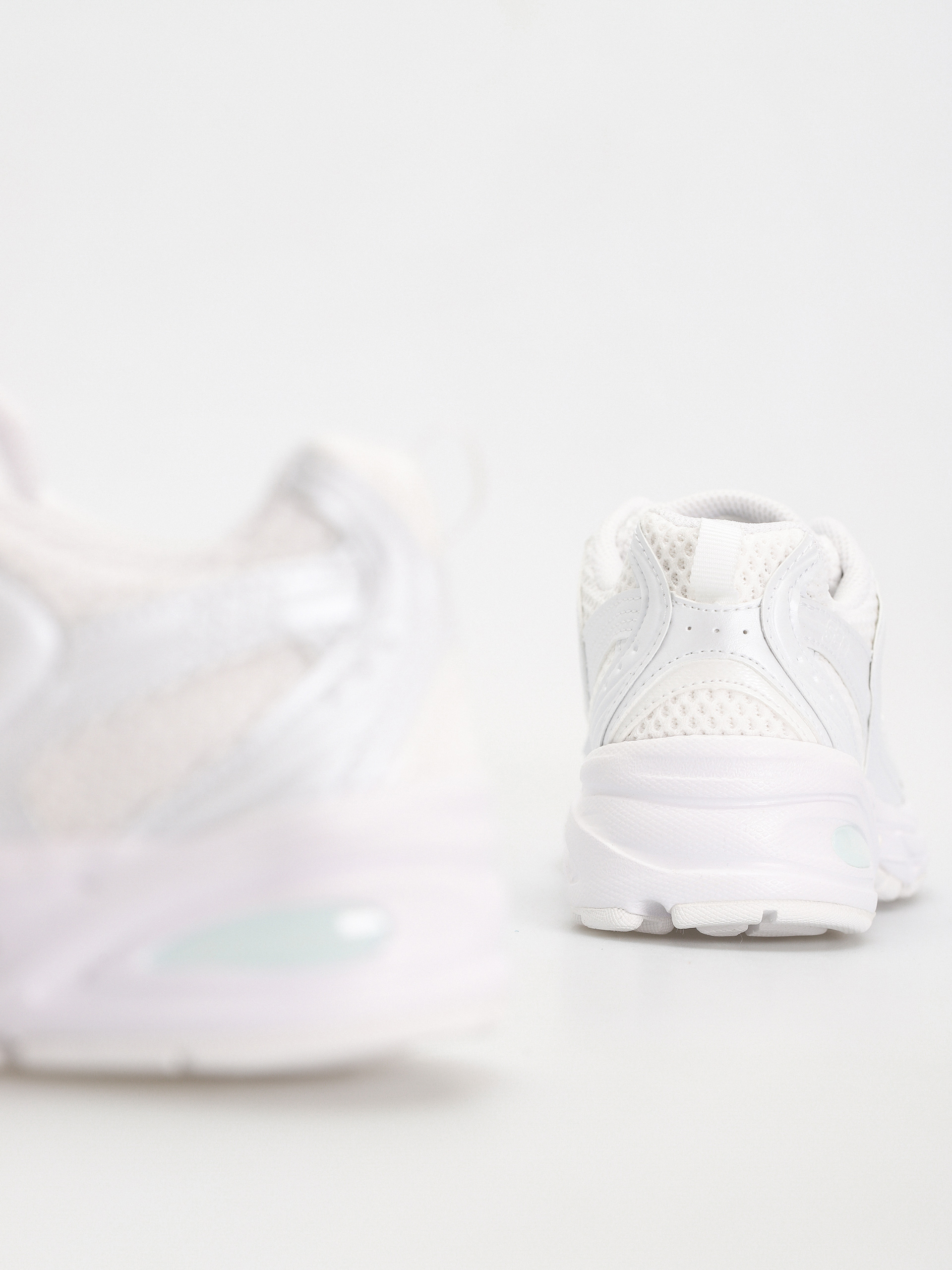 Buty New Balance 530 (triple white)