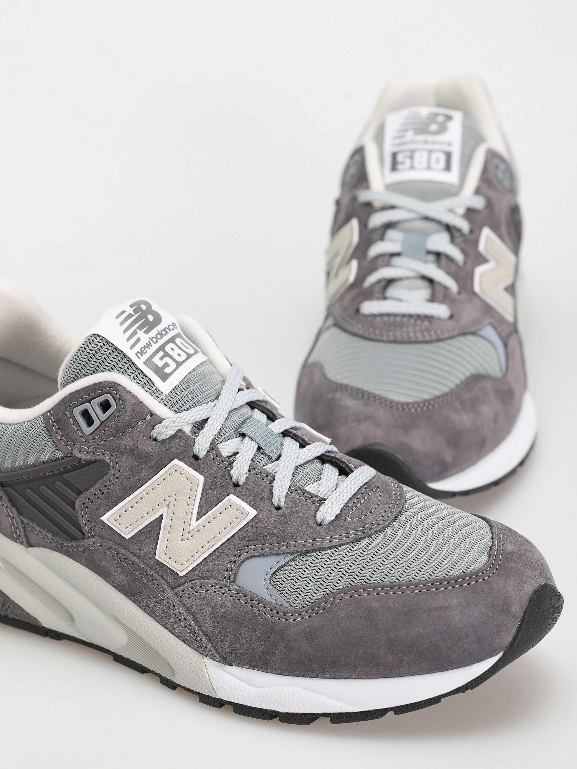 Buty New Balance 580 (magnet)
