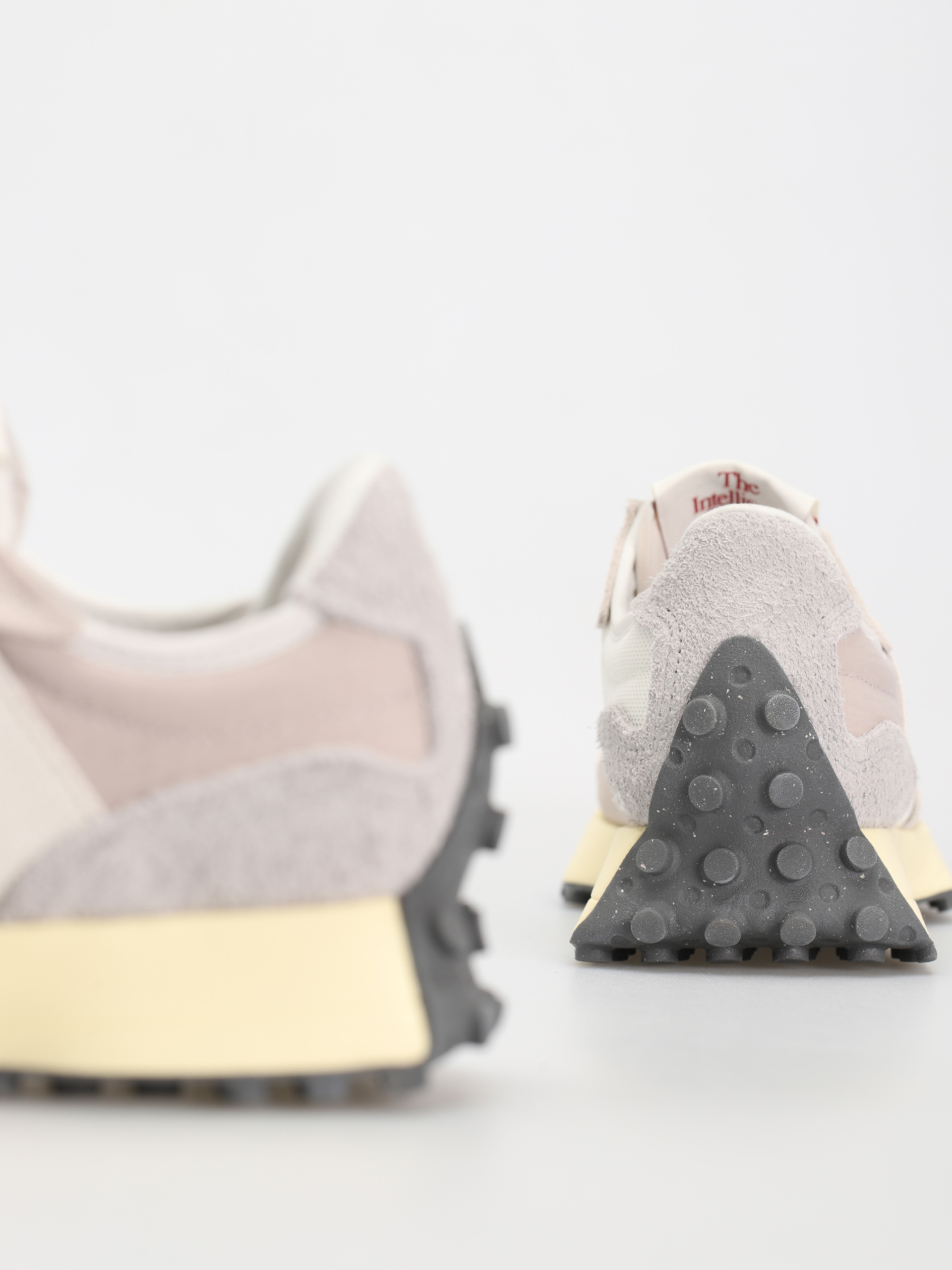 Buty New Balance 327 (sea salt)