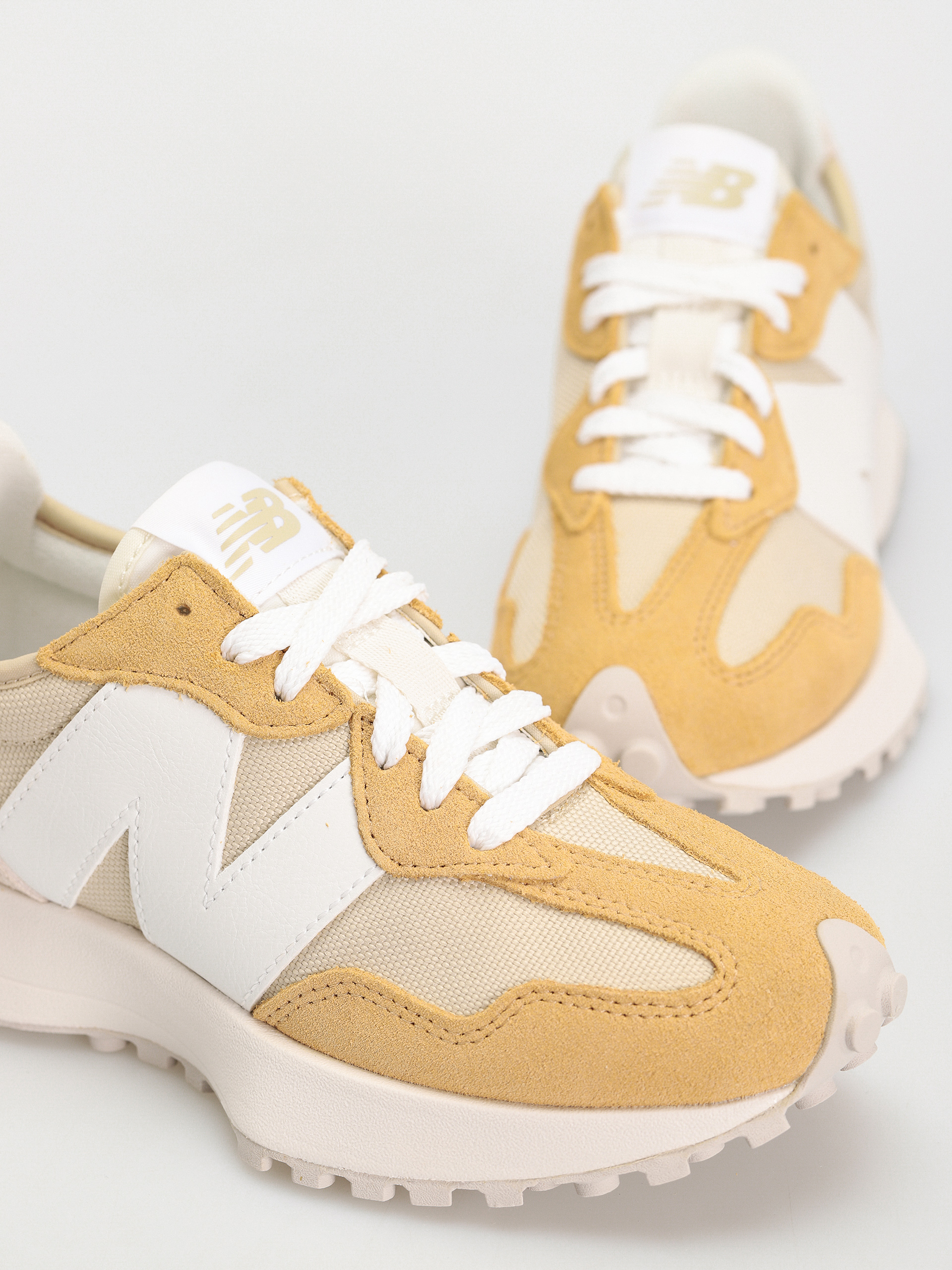 Buty New Balance 327 (sandstone)