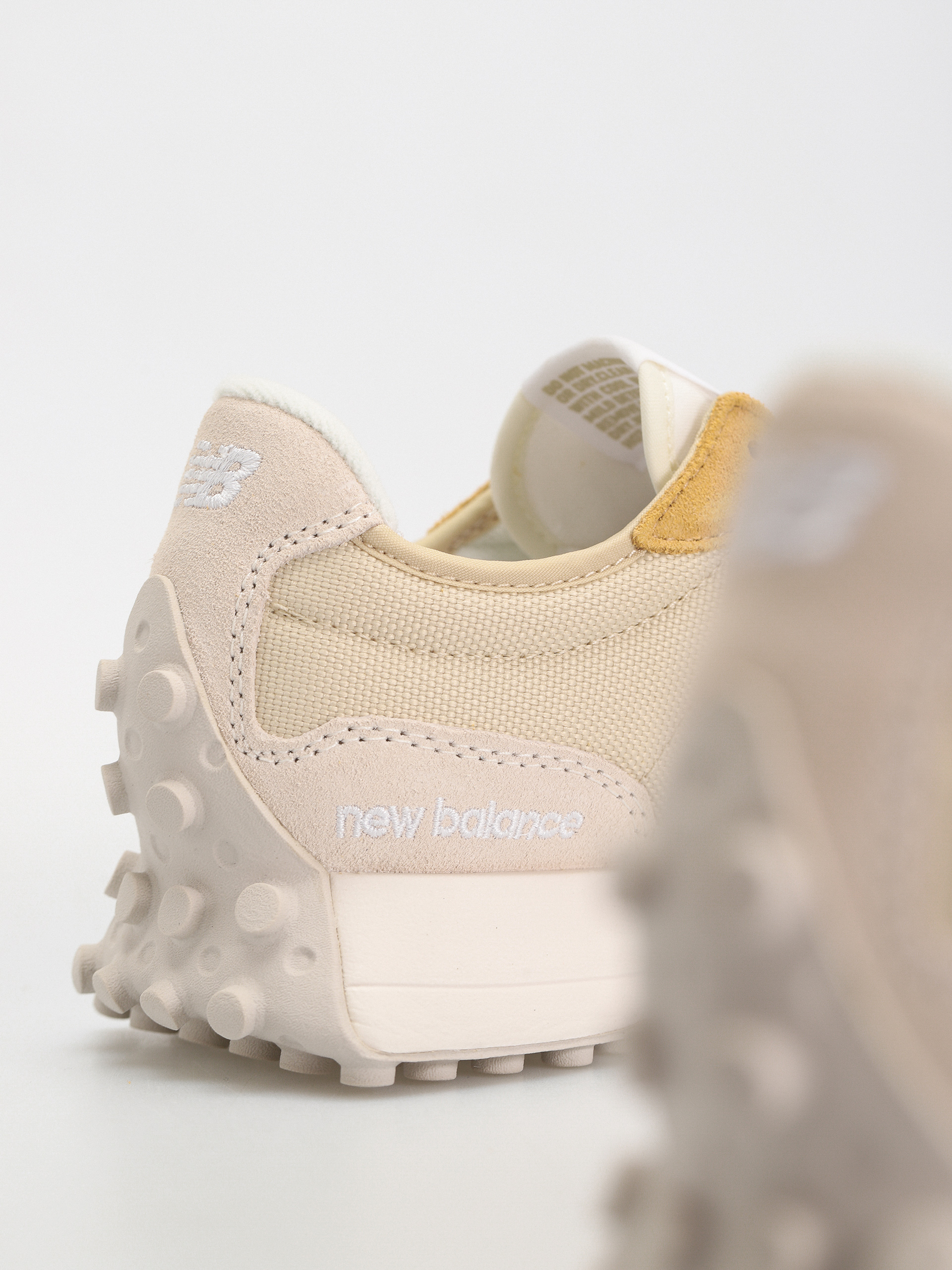 Buty New Balance 327 (sandstone)