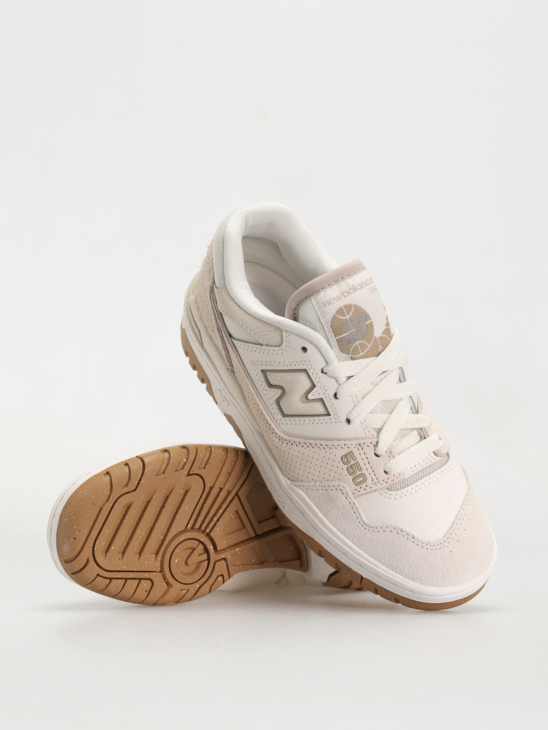 Buty New Balance 550 Wmn (sea salt white gum)