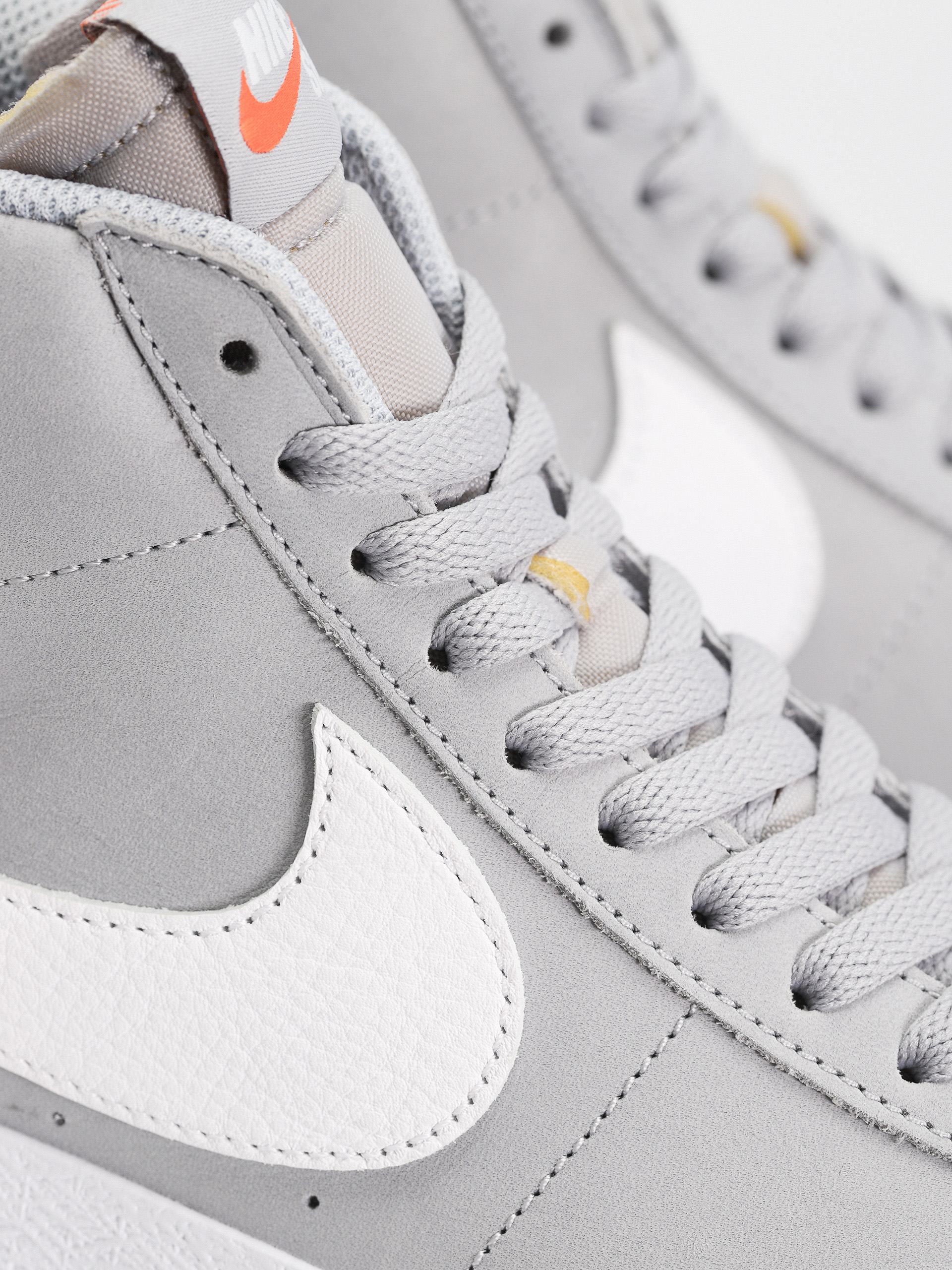 Buty Nike SB Zoom Blazer Mid (wolf grey/white wolf grey)