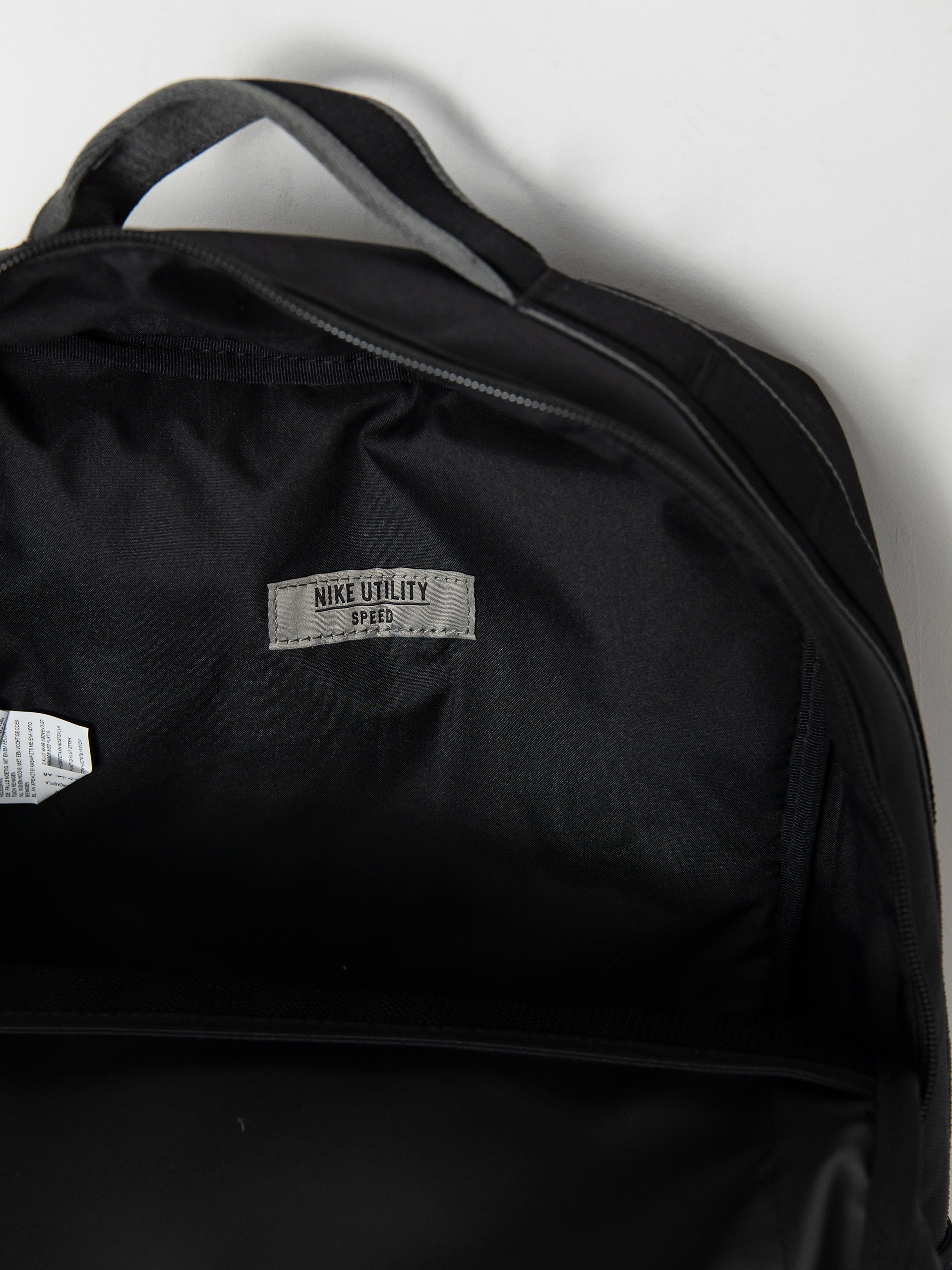 Plecak Nike SB Utility Speed (black/black/enigma stone)