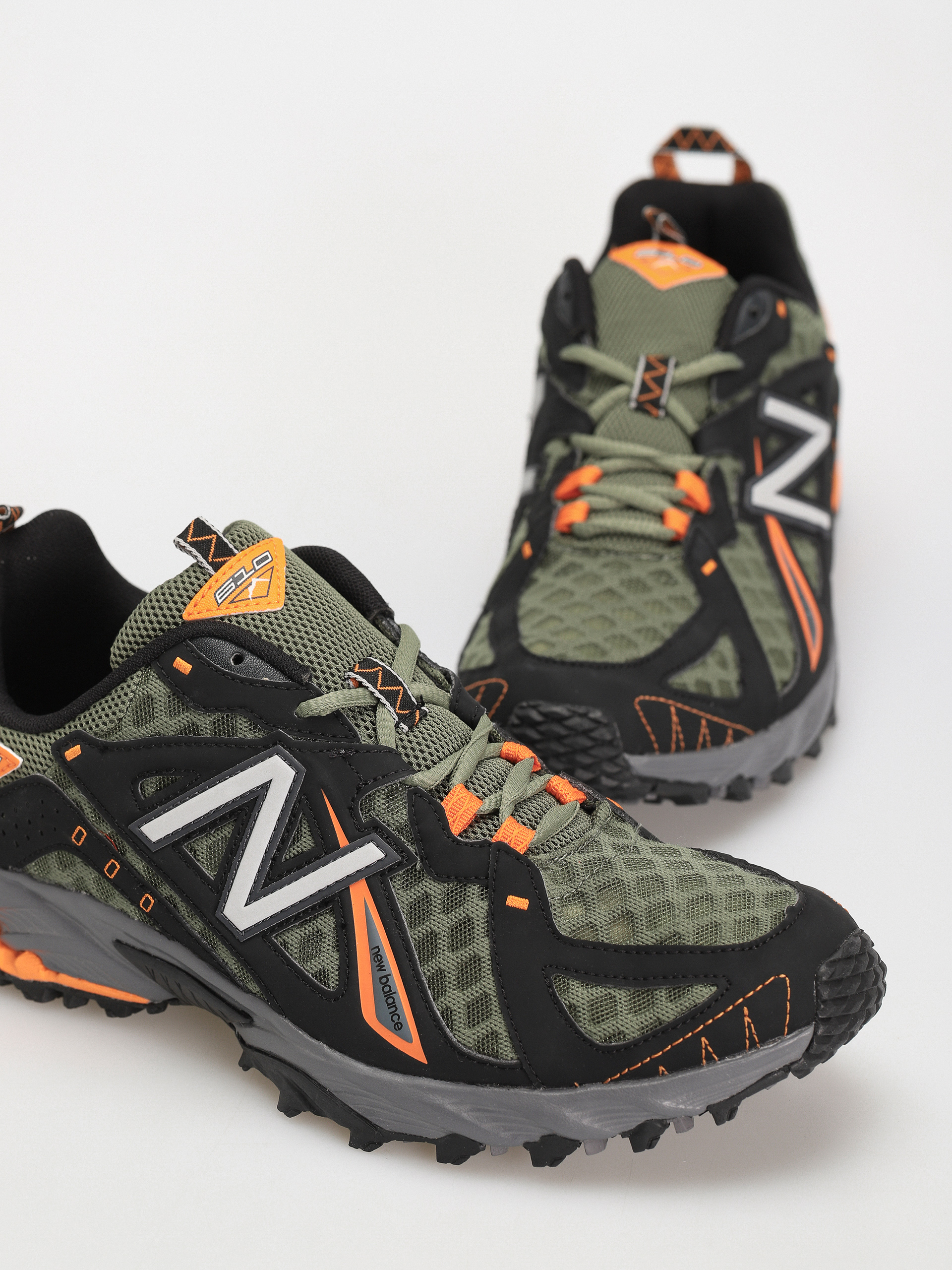 Buty New Balance 610 (dark olivine)
