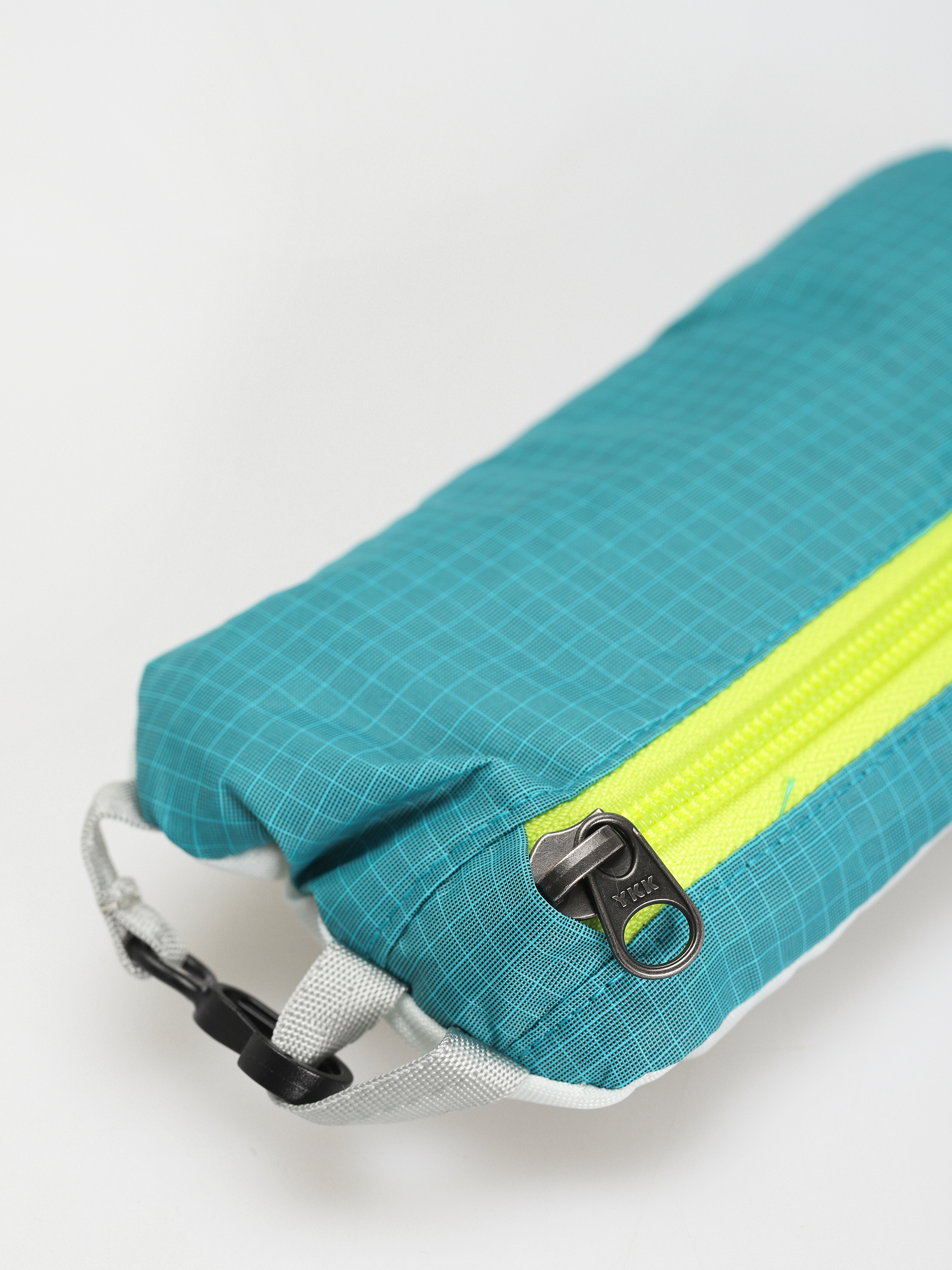 Nerka Patagonia Ultralight Black Hole Mini Hip Pack (patchwork subtidal blue)