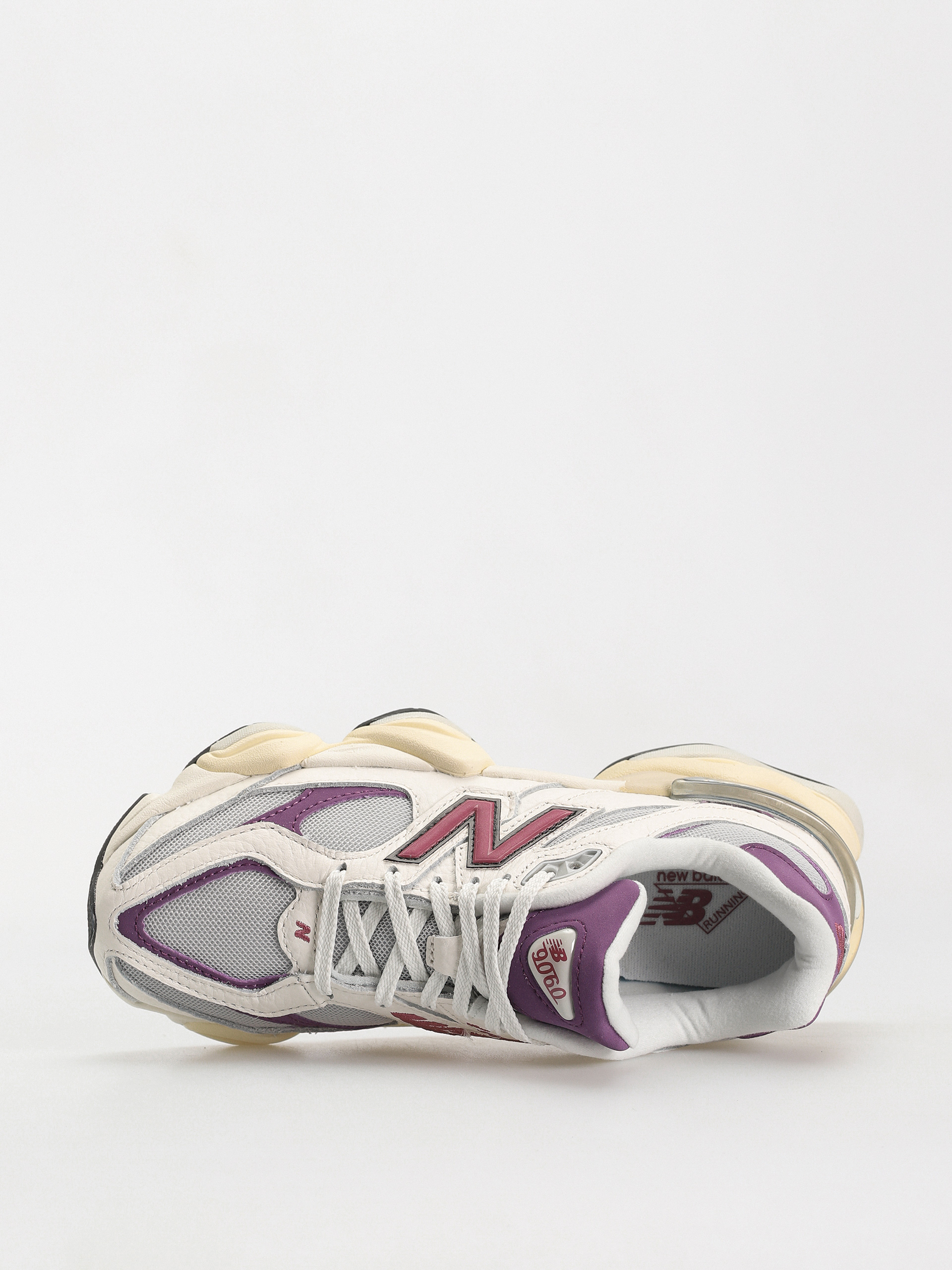 Buty New Balance 9060 (sea salt purple)