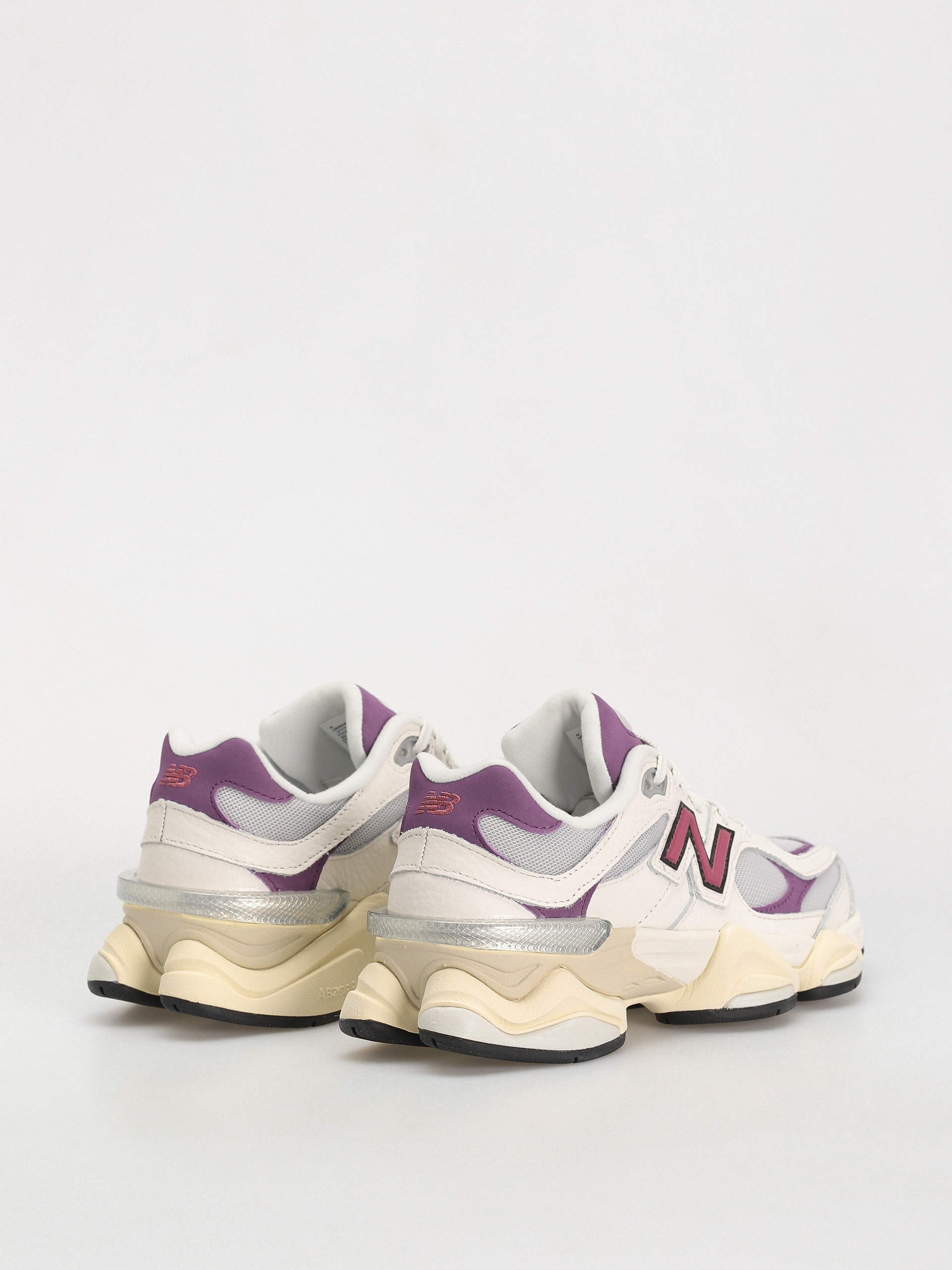 Buty New Balance 9060 (sea salt purple)