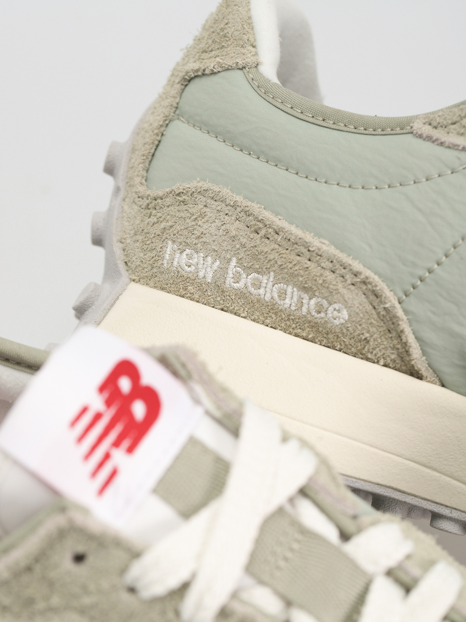 Buty New Balance 327 (dark olive)