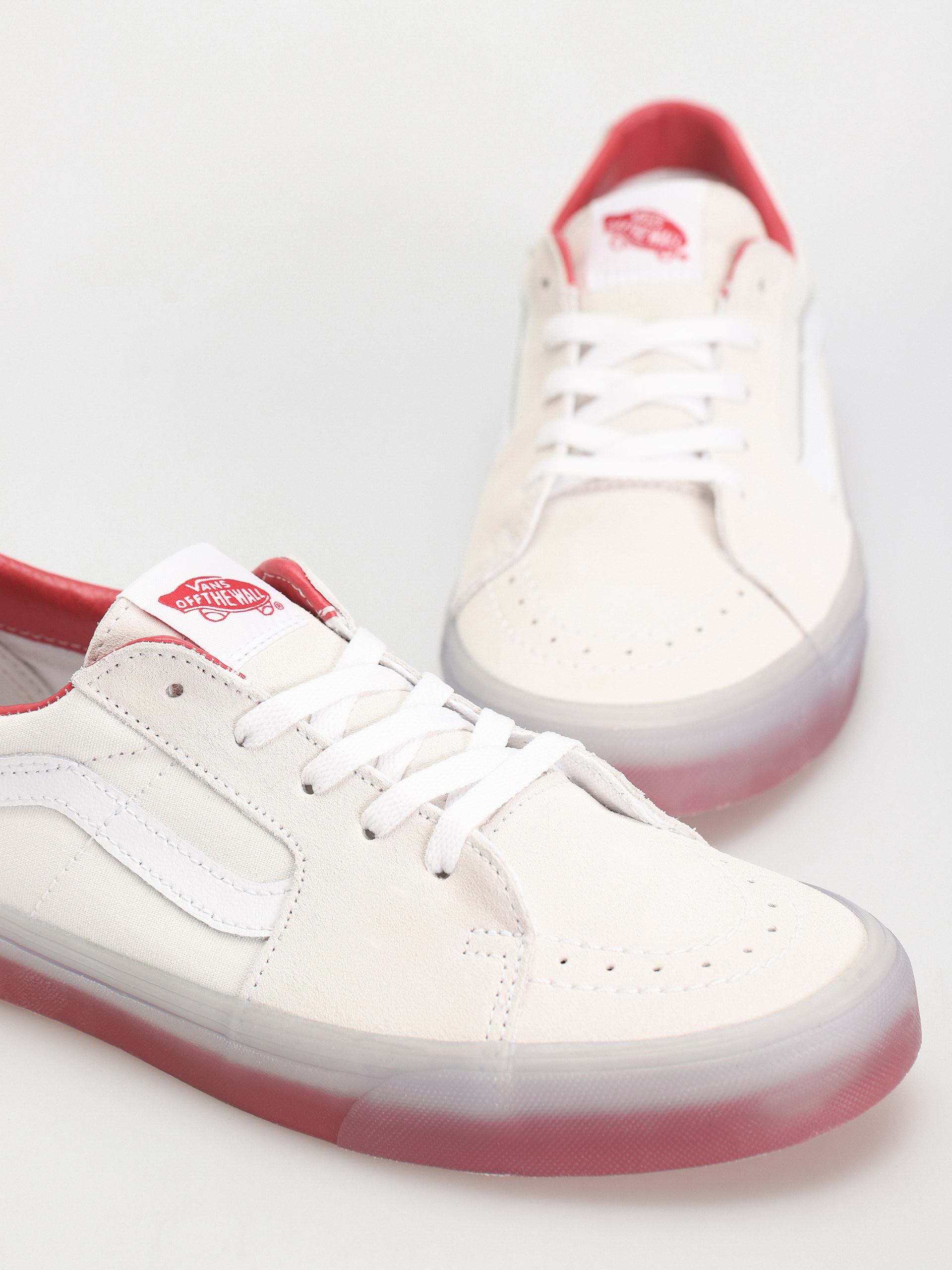 Buty Vans Sk8 Low (translucent sidewall white/red)