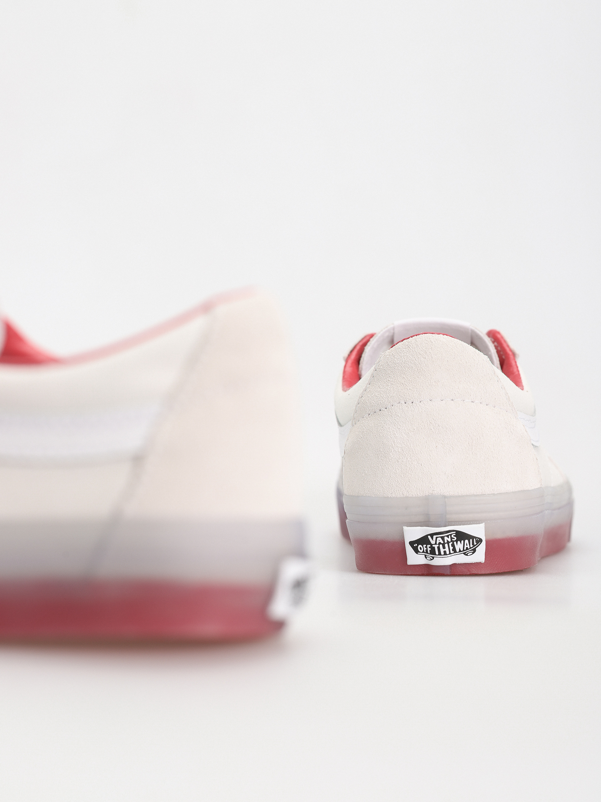 Buty Vans Sk8 Low (translucent sidewall white/red)