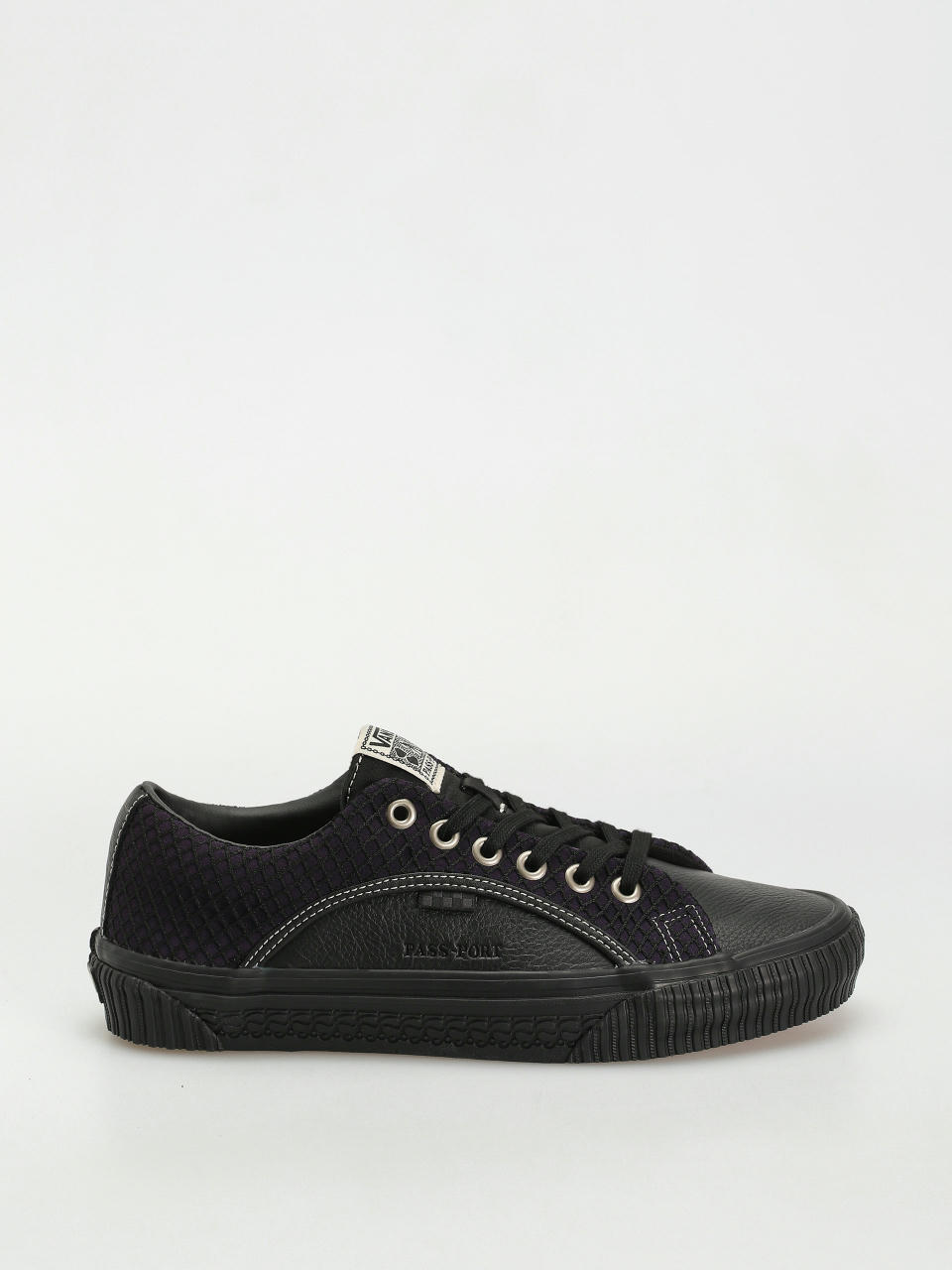 Buty Vans X Pass Port Skate Lampin (pass-port black/purple)