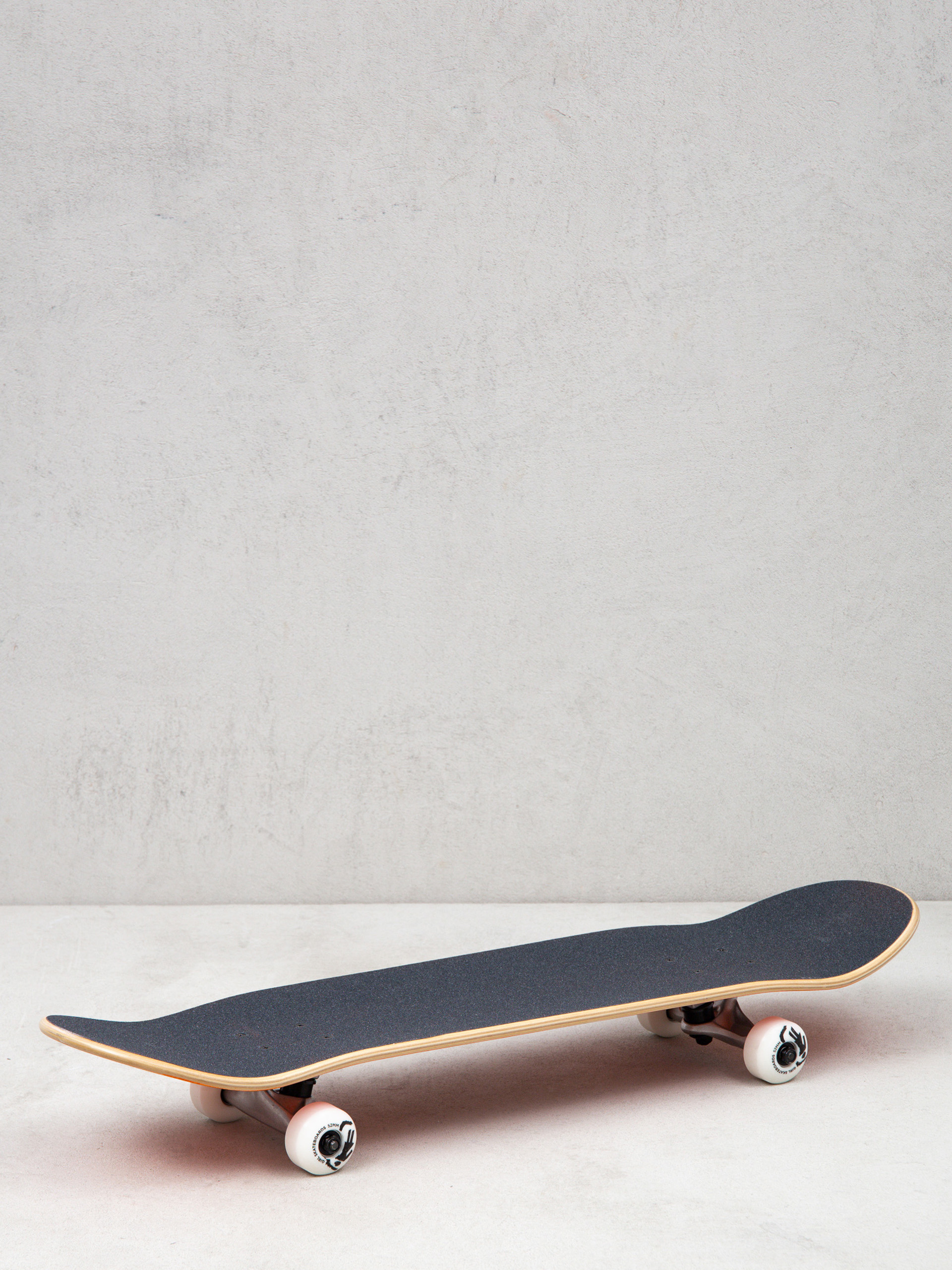 Deskorolka Girl Skateboard Gass Vibrations (orange)