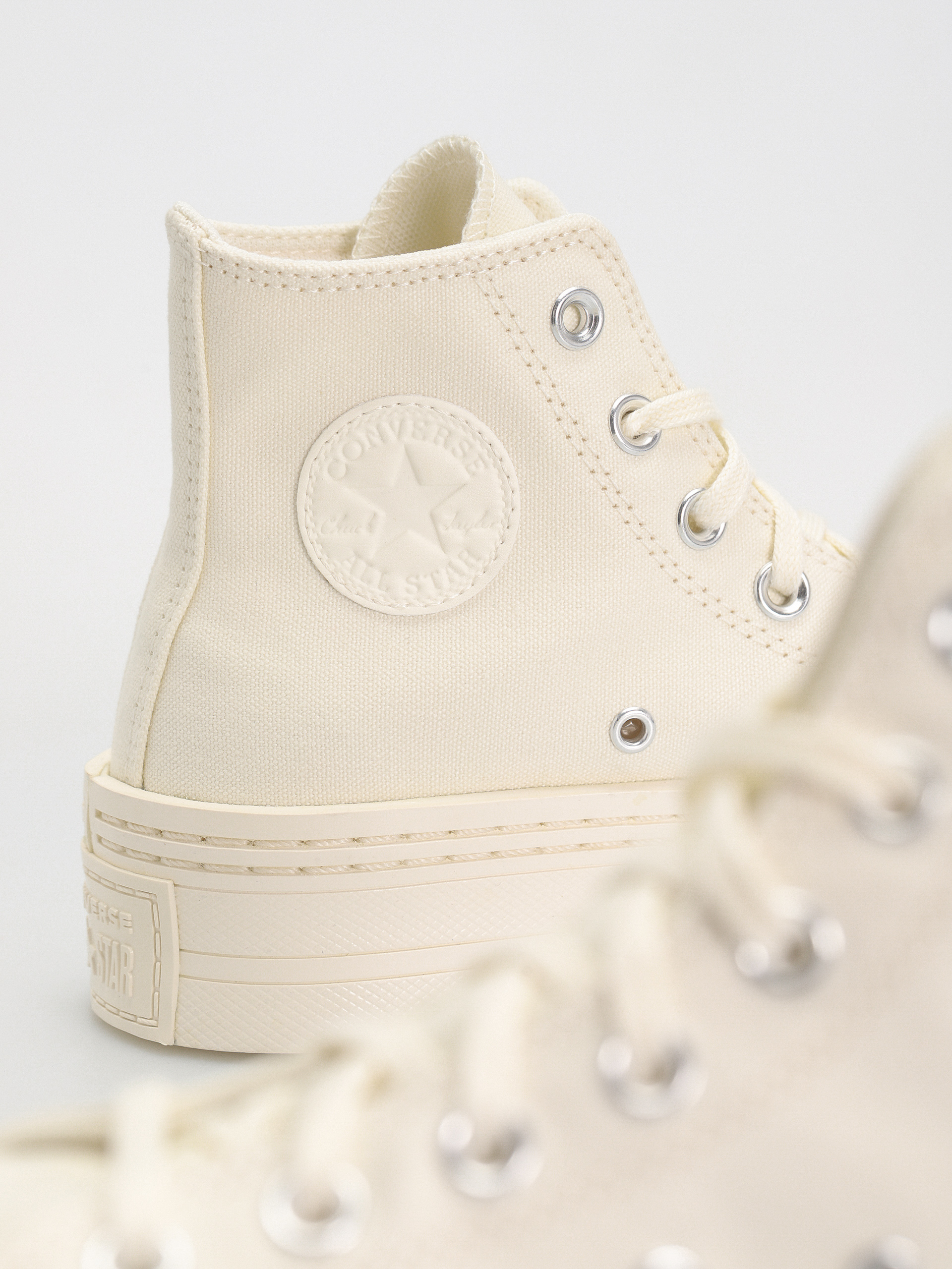 Trampki Converse Chuck Taylor All Star Modern Lift Hi Wmn (khaki/off white)
