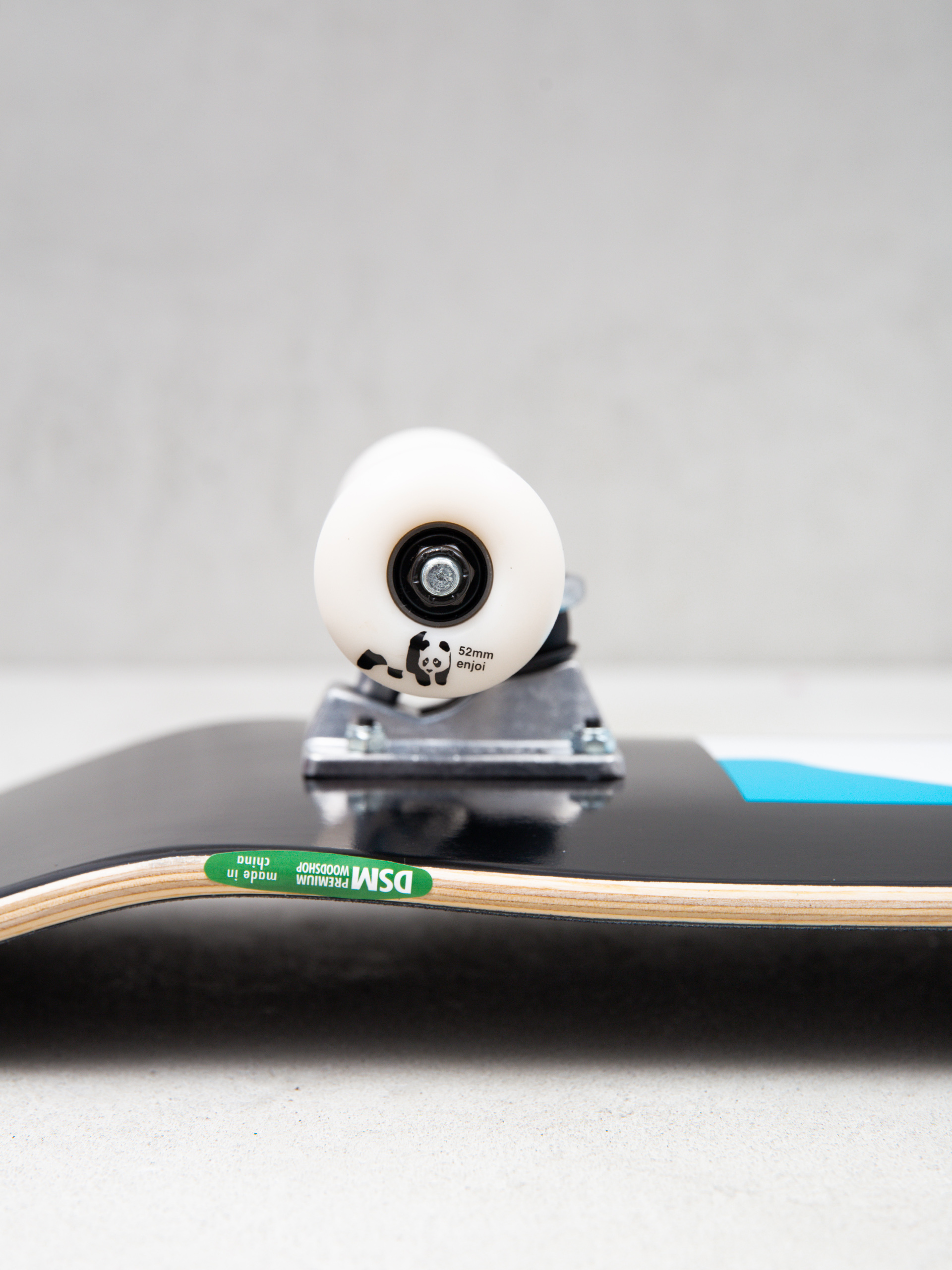 Deskorolka Enjoi Box Panda (black)