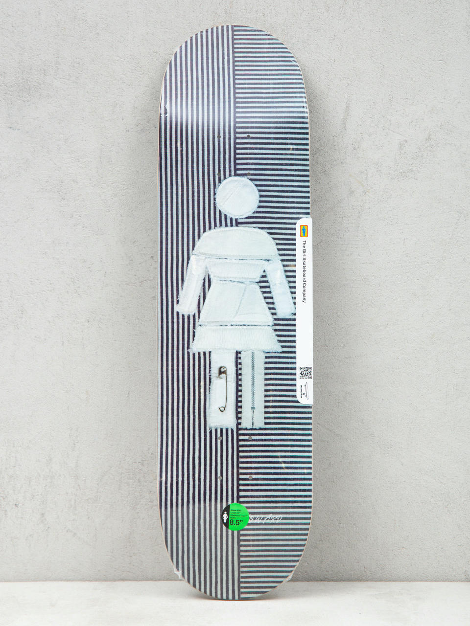 Deck Girl Skateboard Howard Scraps (white/black)