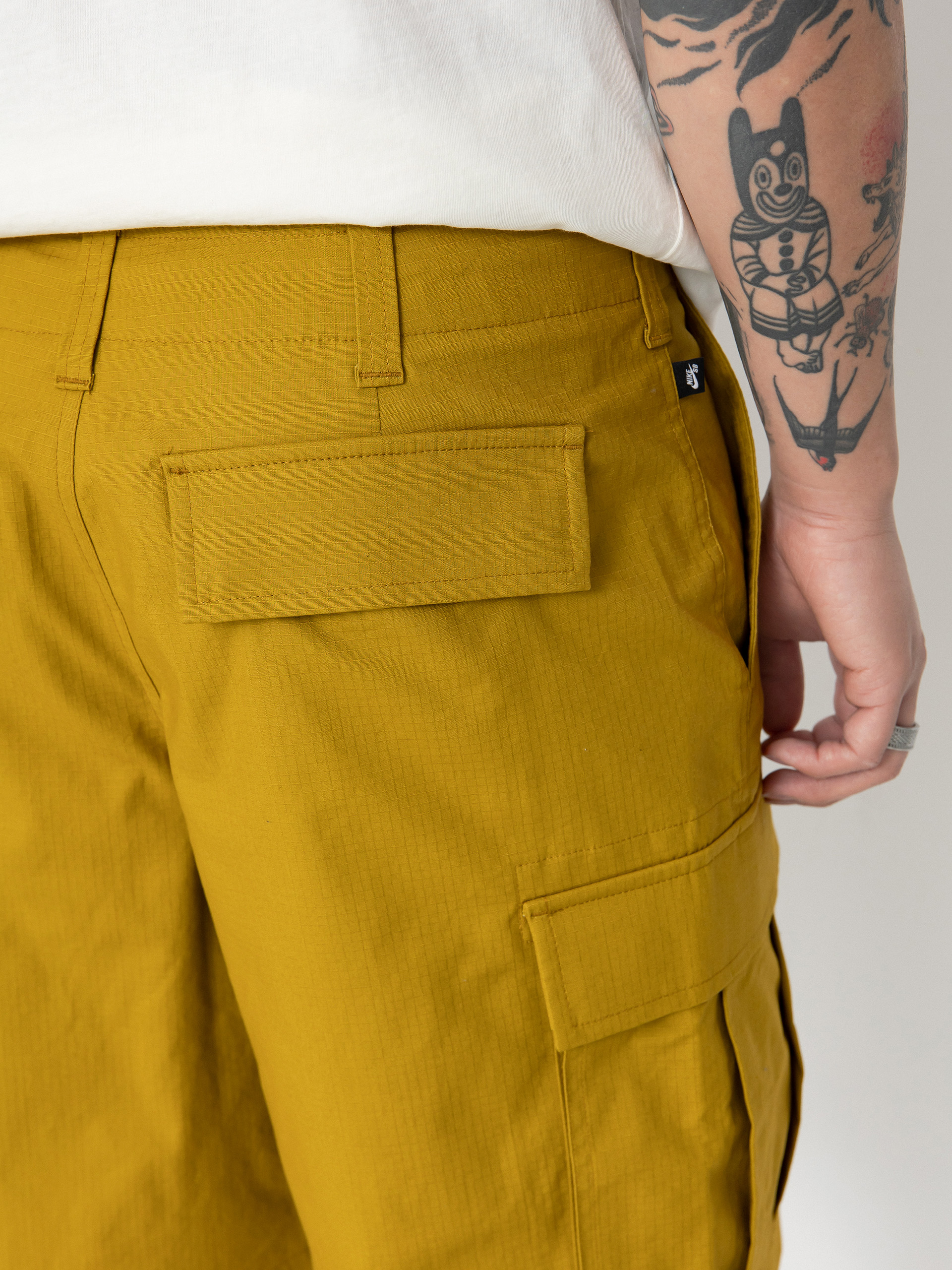 Szorty Nike SB Kearny (bronzine)