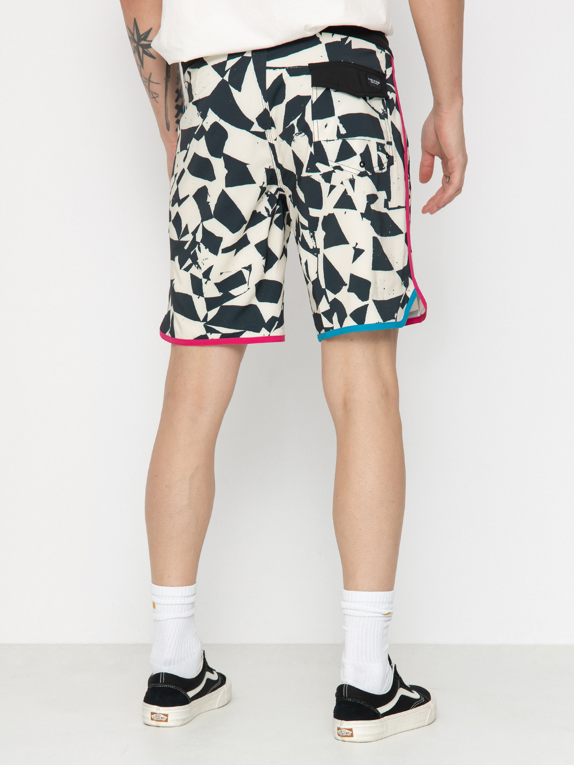 Boardshorty Volcom Lido Print Scallop Mod 19 (black white)