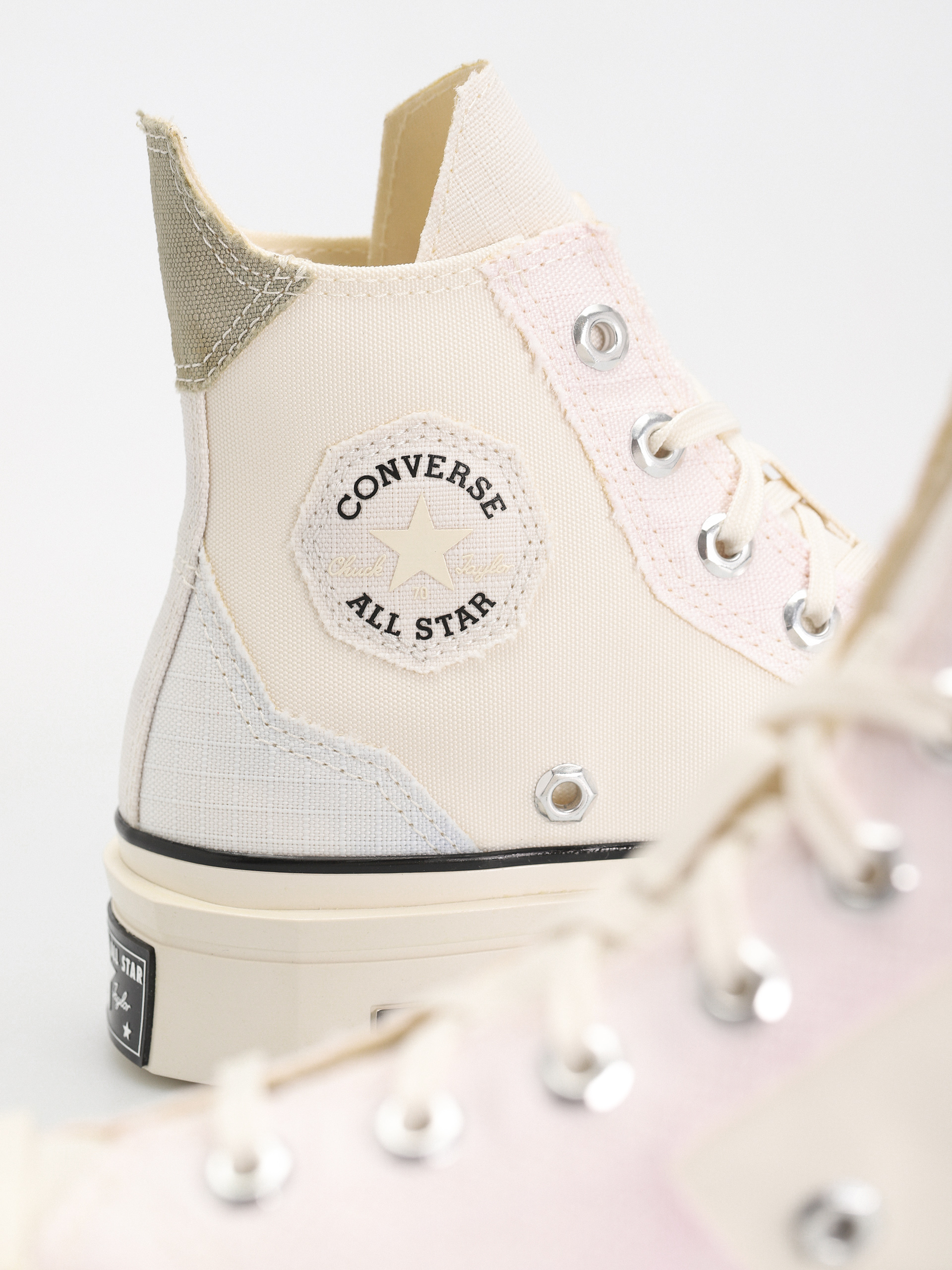Trampki Converse Chuck 70 De Luxe Squared Hi (lilac)