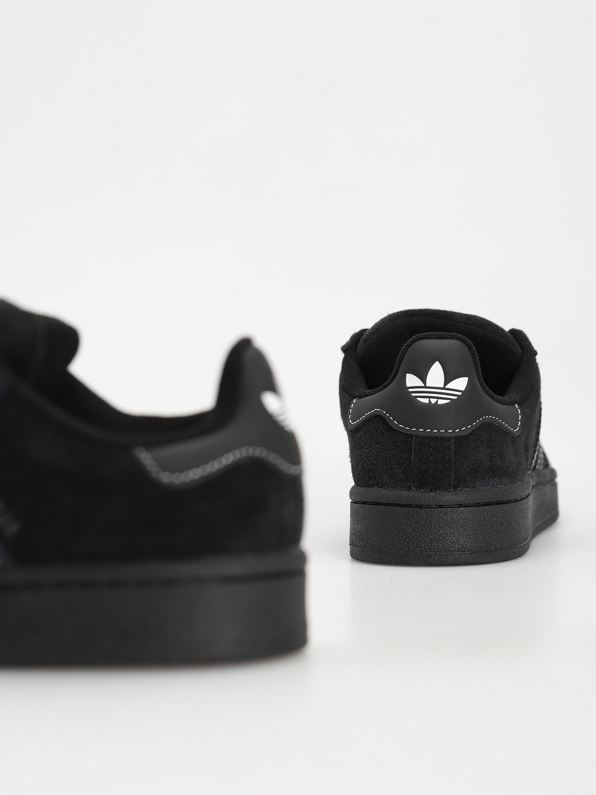 Buty adidas Campus 00s (cblack/cblack/ftwwht)