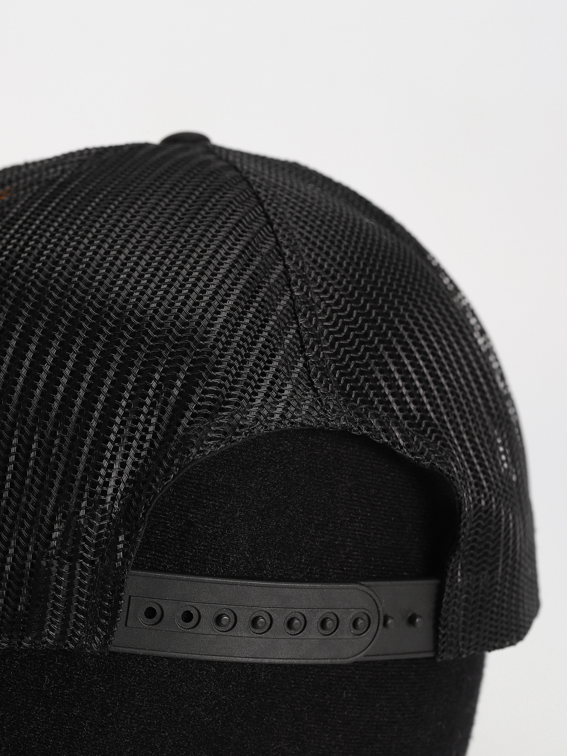 Czapka z daszkiem Circa C1Rcle Trucker Cap (black/gold)